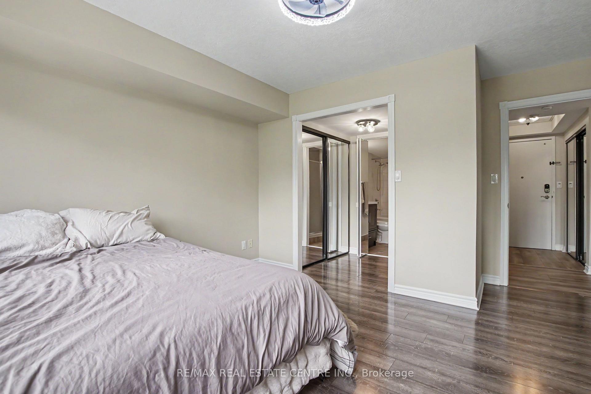 Photo 27 of Unit 608, 237 King Street W, Cambridge, Preston North — HOMEH