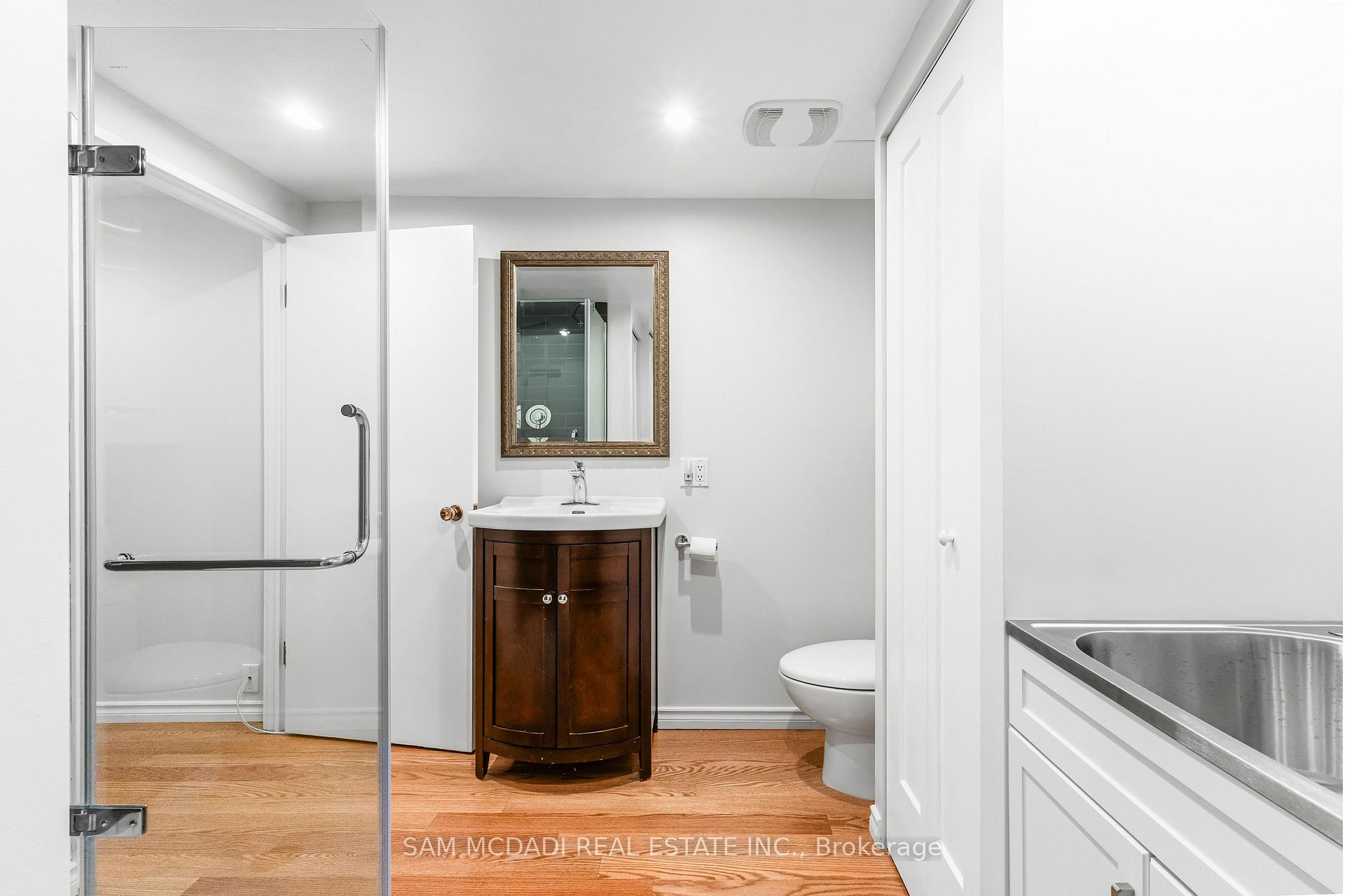 Photo 27 of 1911 Delaney Drive, Mississauga, Clarkson — HOMEH