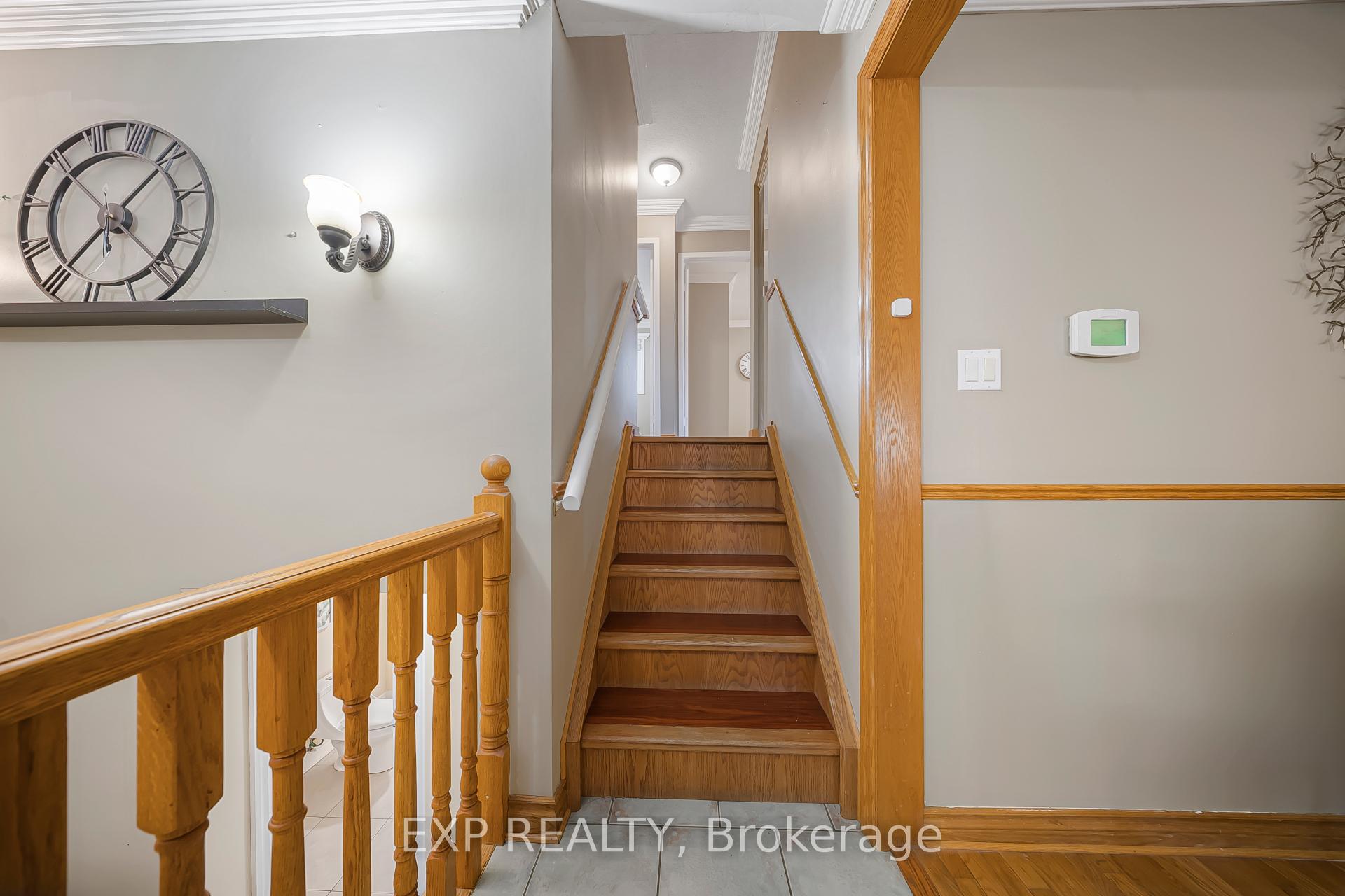 Photo 16 of 124 Dunsmere Drive, Kitchener, Laurentian Hills/Country Hills W — HOMEH