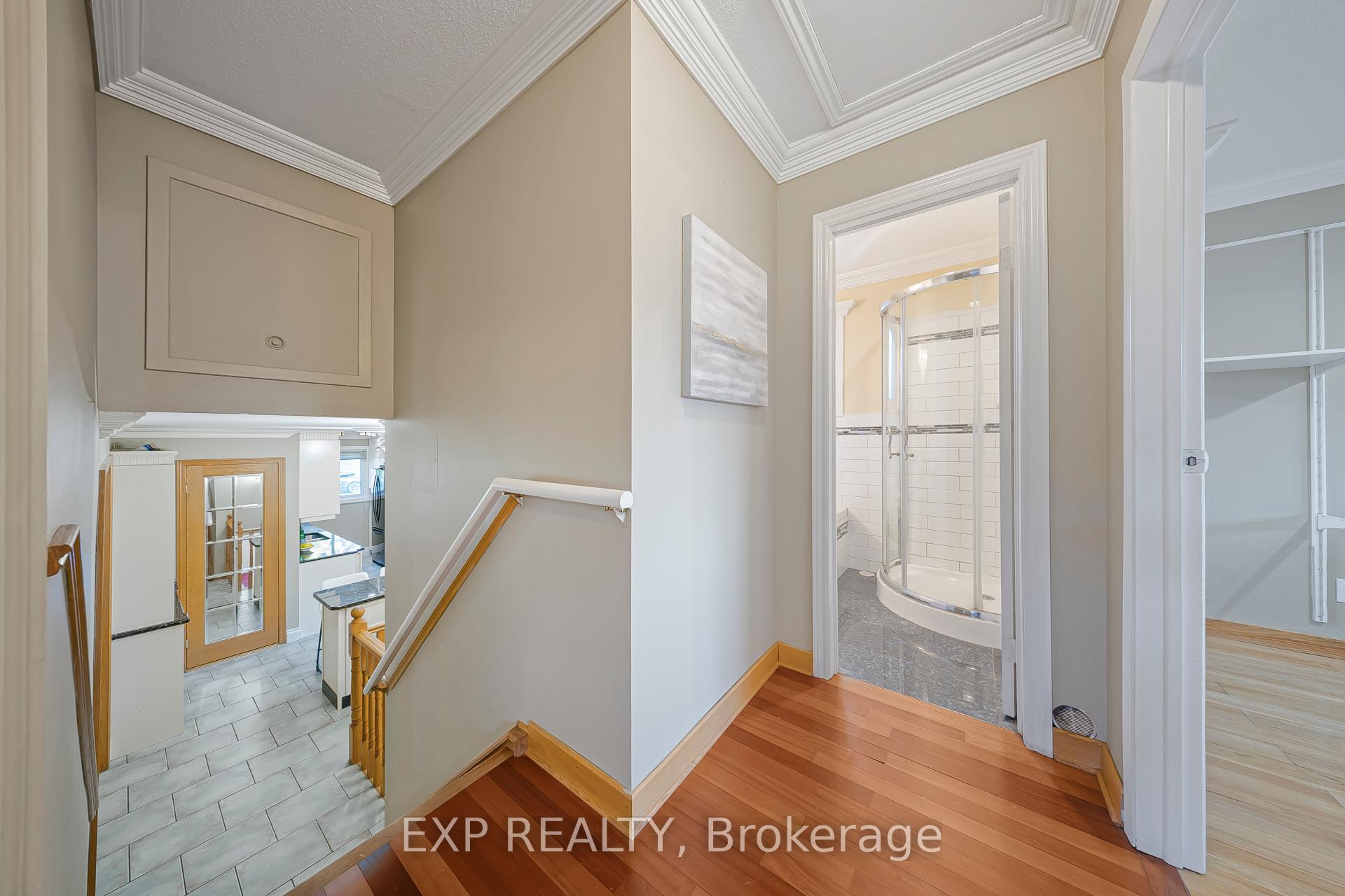 Photo 19 of 124 Dunsmere Drive, Kitchener, Laurentian Hills/Country Hills W — HOMEH