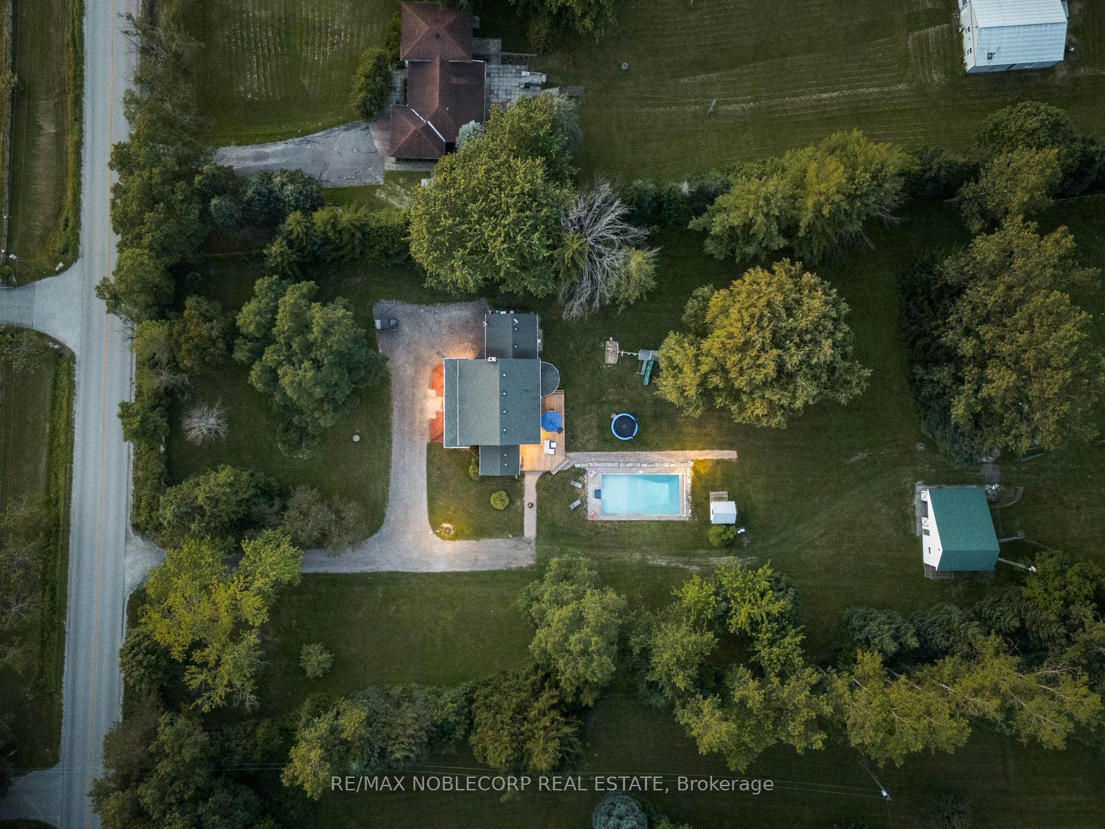 Photo 1 of 2037 15th Side Road, New Tecumseth, Tottenham — HOMEH