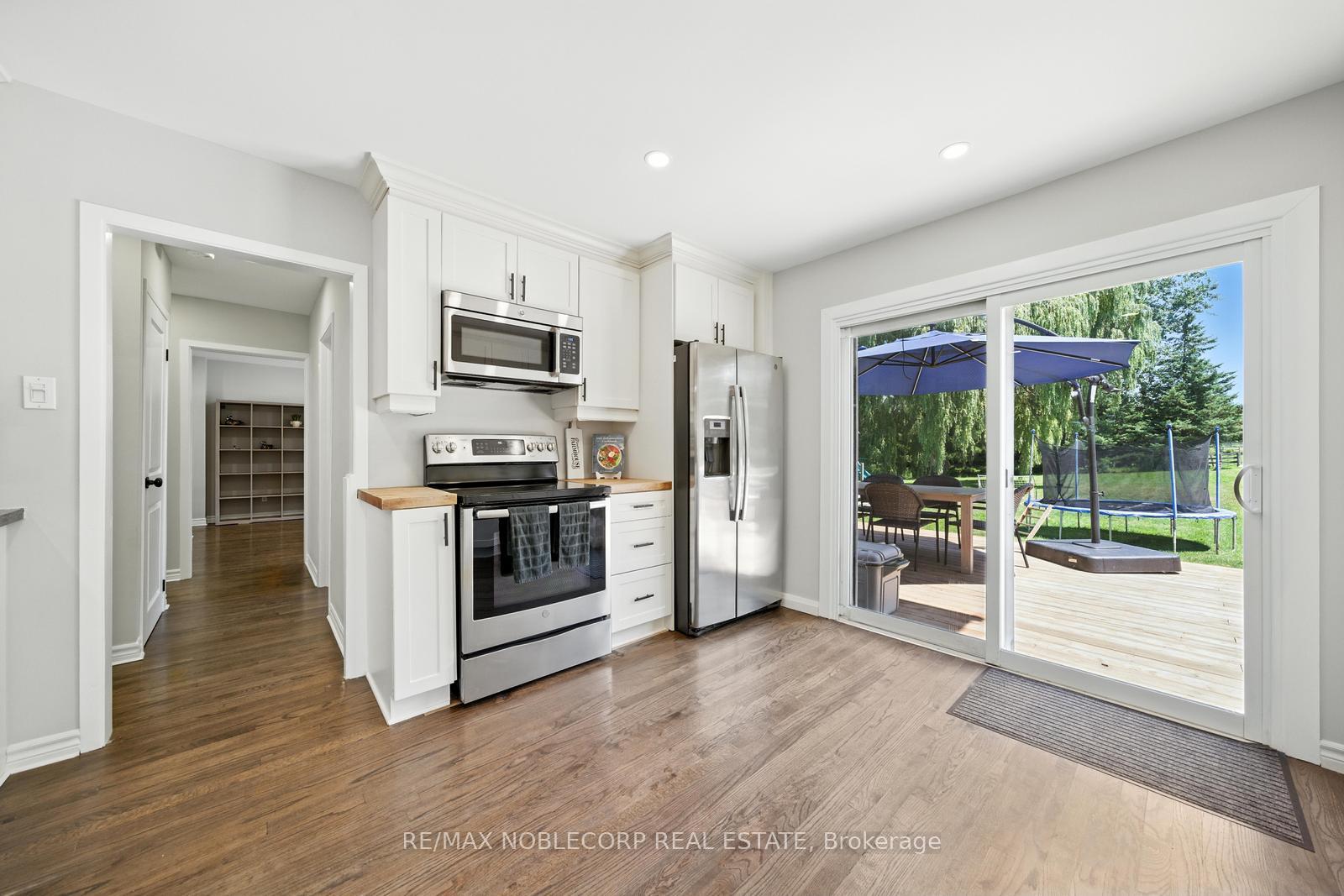 Photo 19 of 2037 15th Side Road, New Tecumseth, Tottenham — HOMEH
