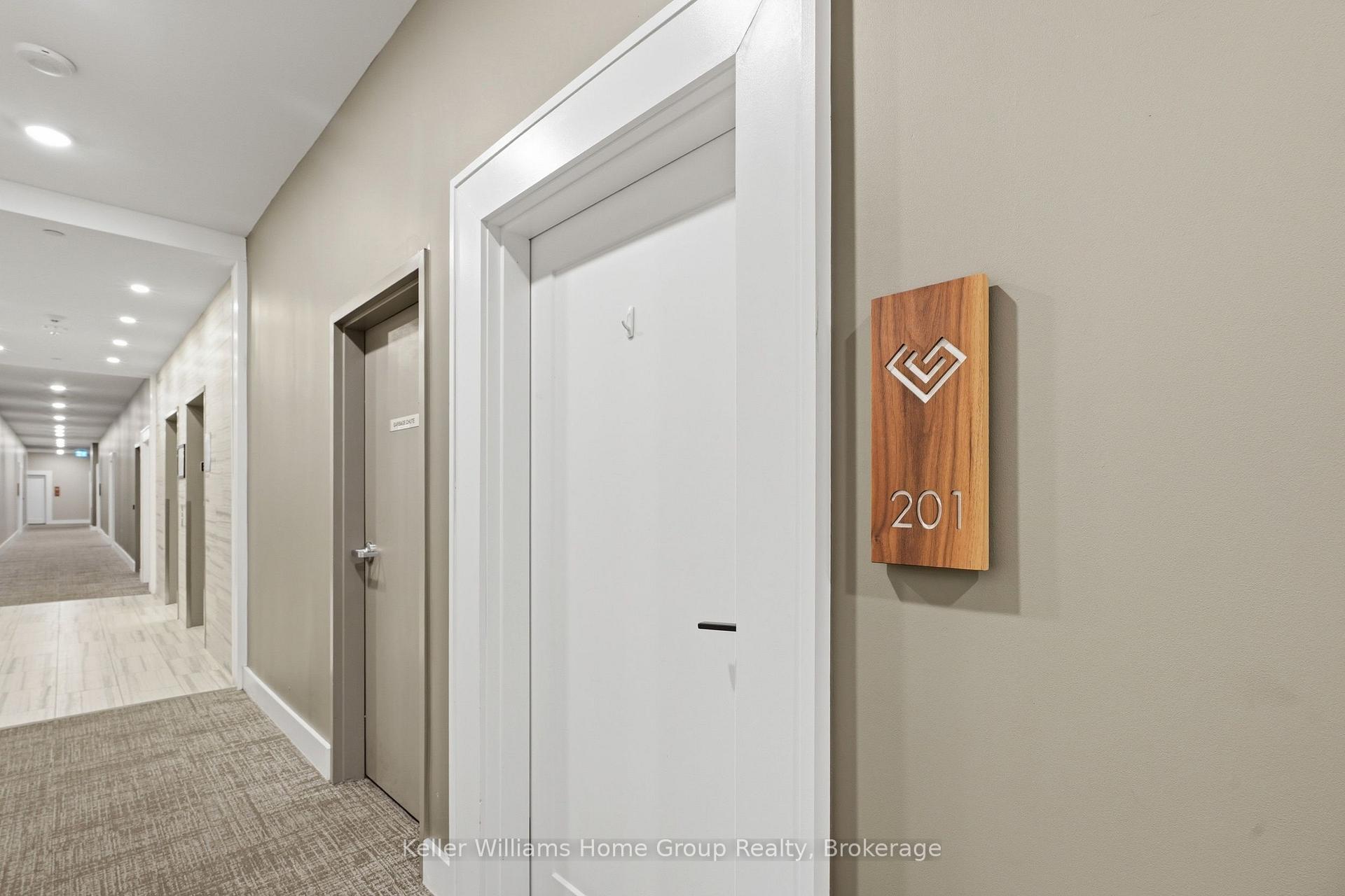 Photo 2 of Unit 201, 1878 Gordon Street, Guelph, Pineridge/Westminster Woods — HOMEH