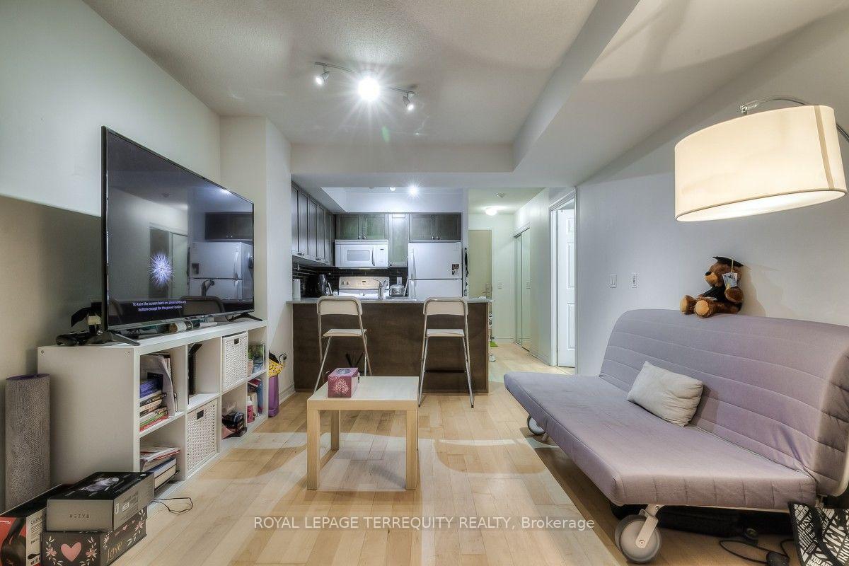 Photo 14 of Unit 708, 763 Bay Street, Toronto, Bay Street Corridor — HOMEH