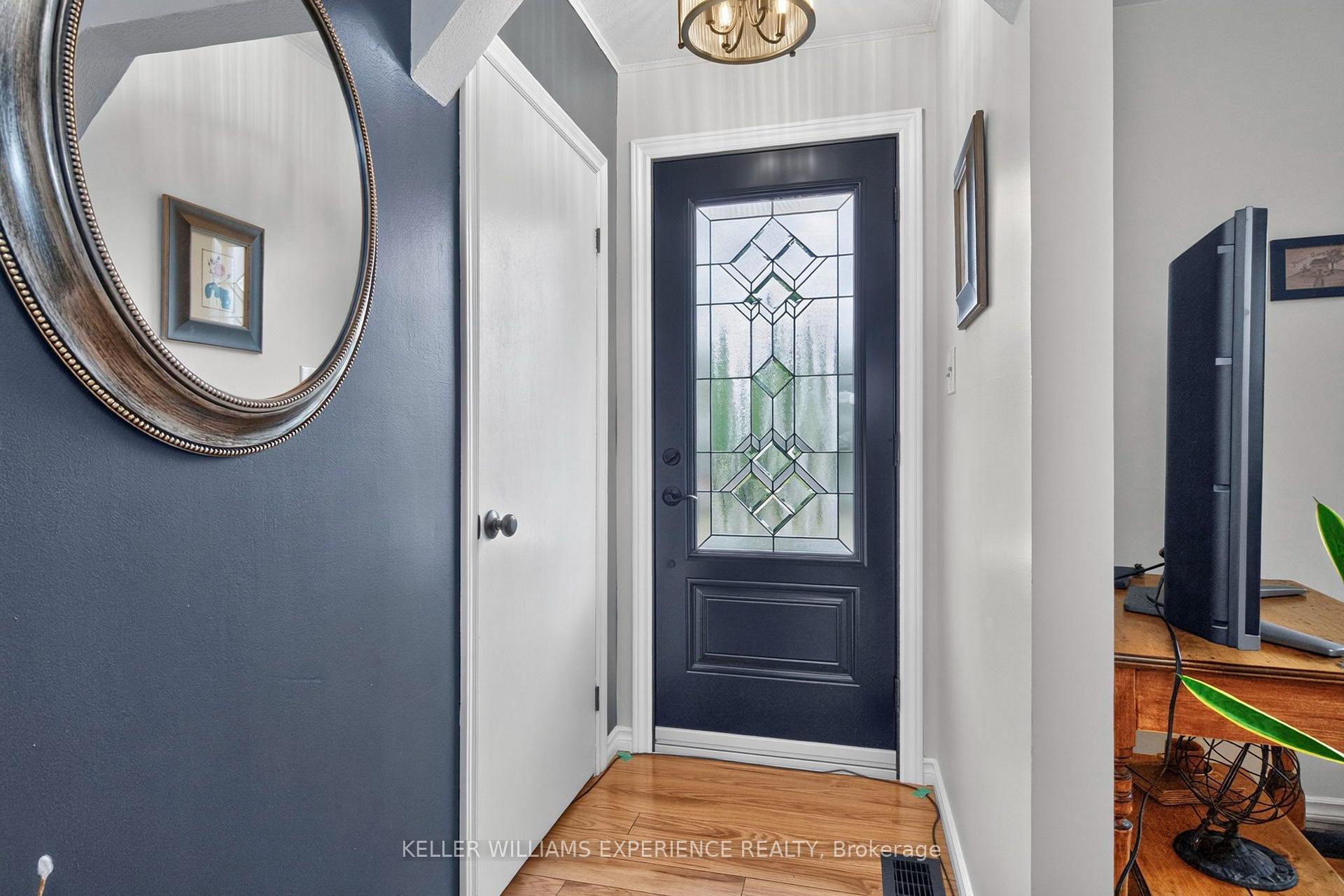 Photo 5 of 66 Fifth Street, Midland — HOMEH