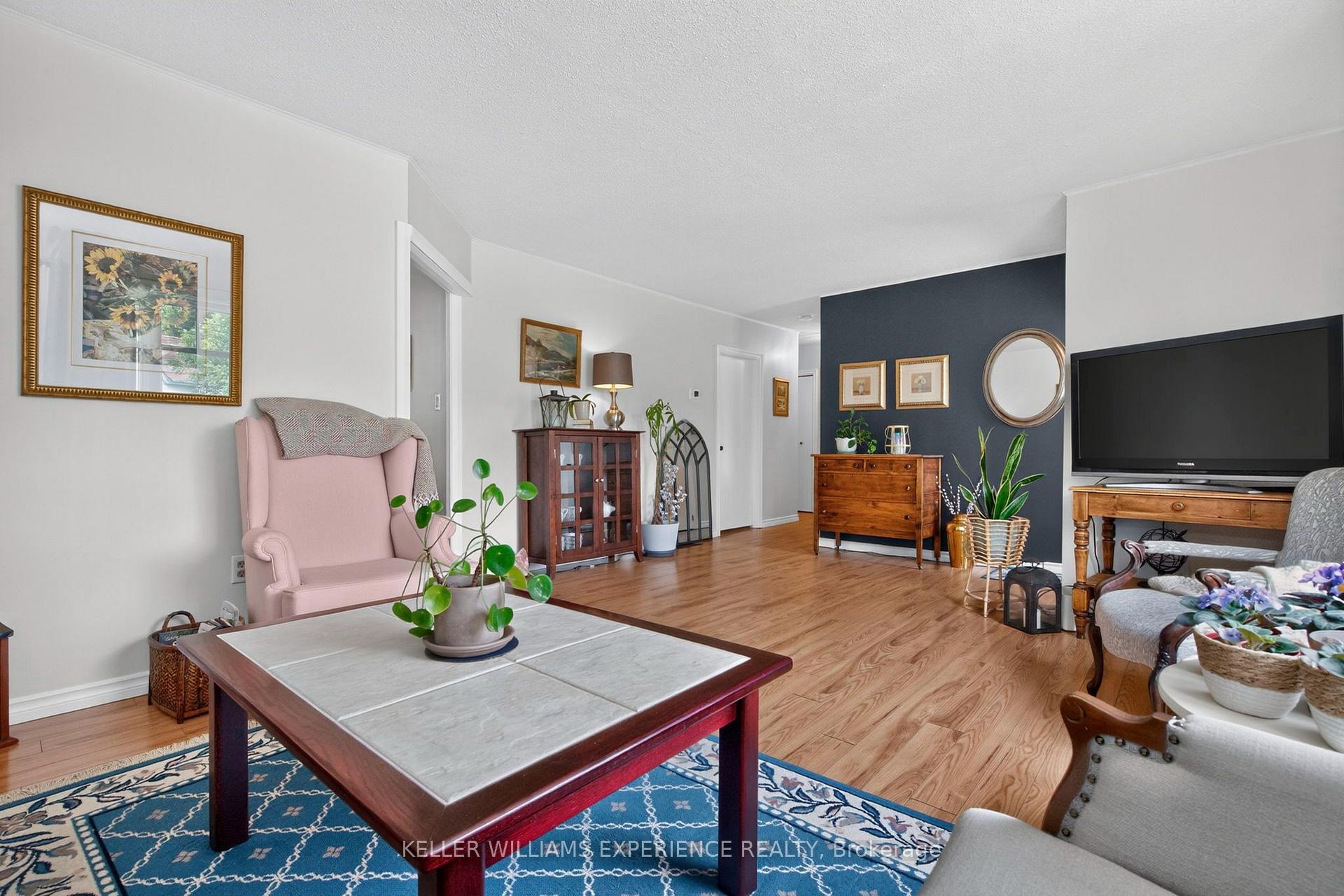 Photo 8 of 66 Fifth Street, Midland — HOMEH