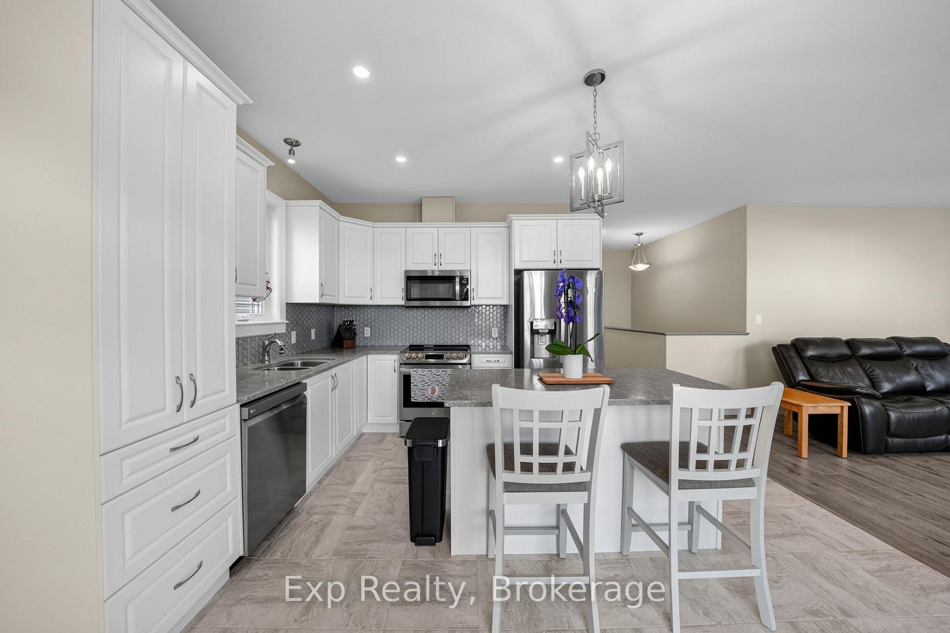 Photo 16 of 129 Brennan Crescent, Loyalist, Odessa — HOMEH