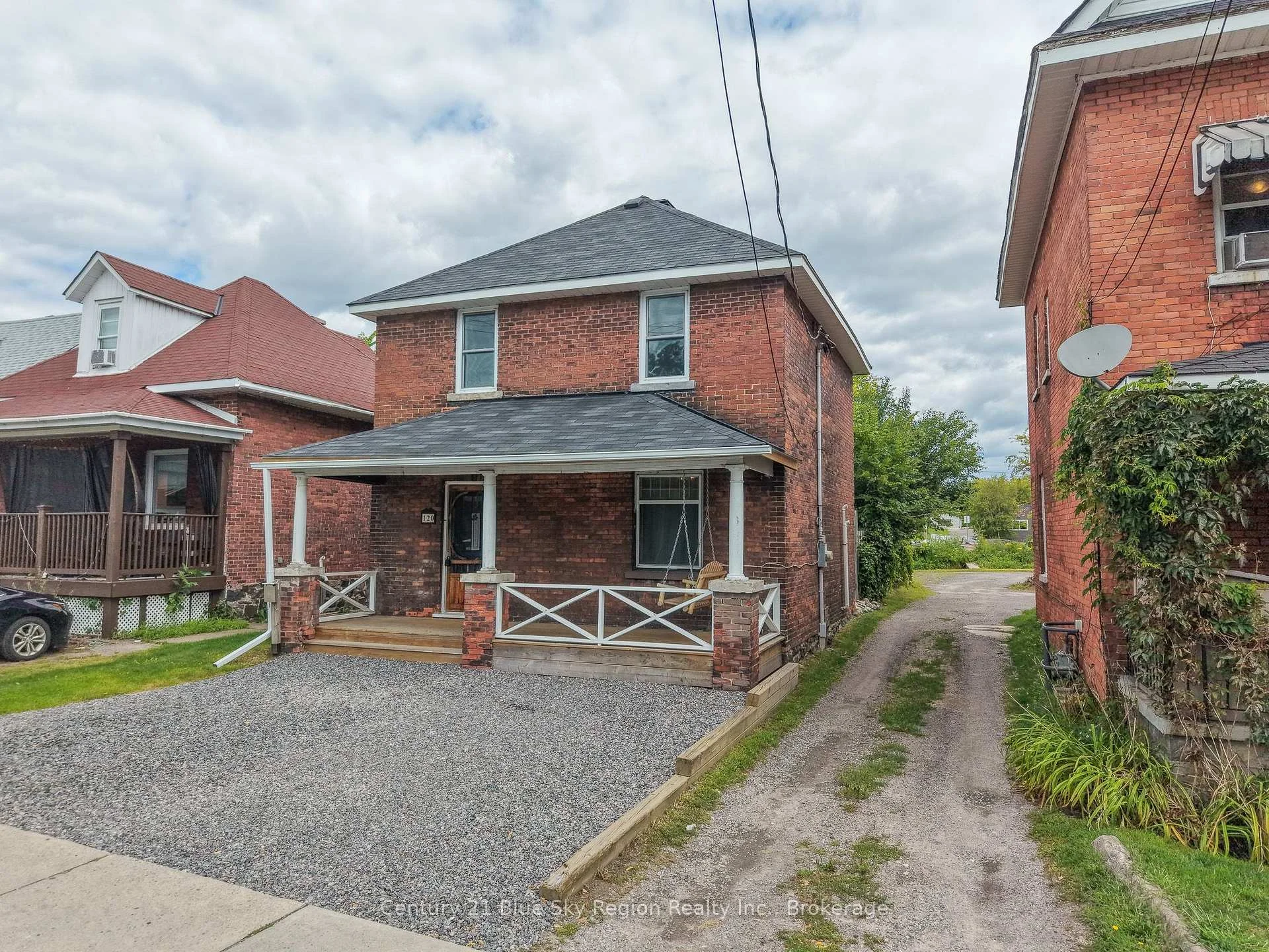Photo 6 of 120 Second Avenue W, North Bay, Central — HOMEH