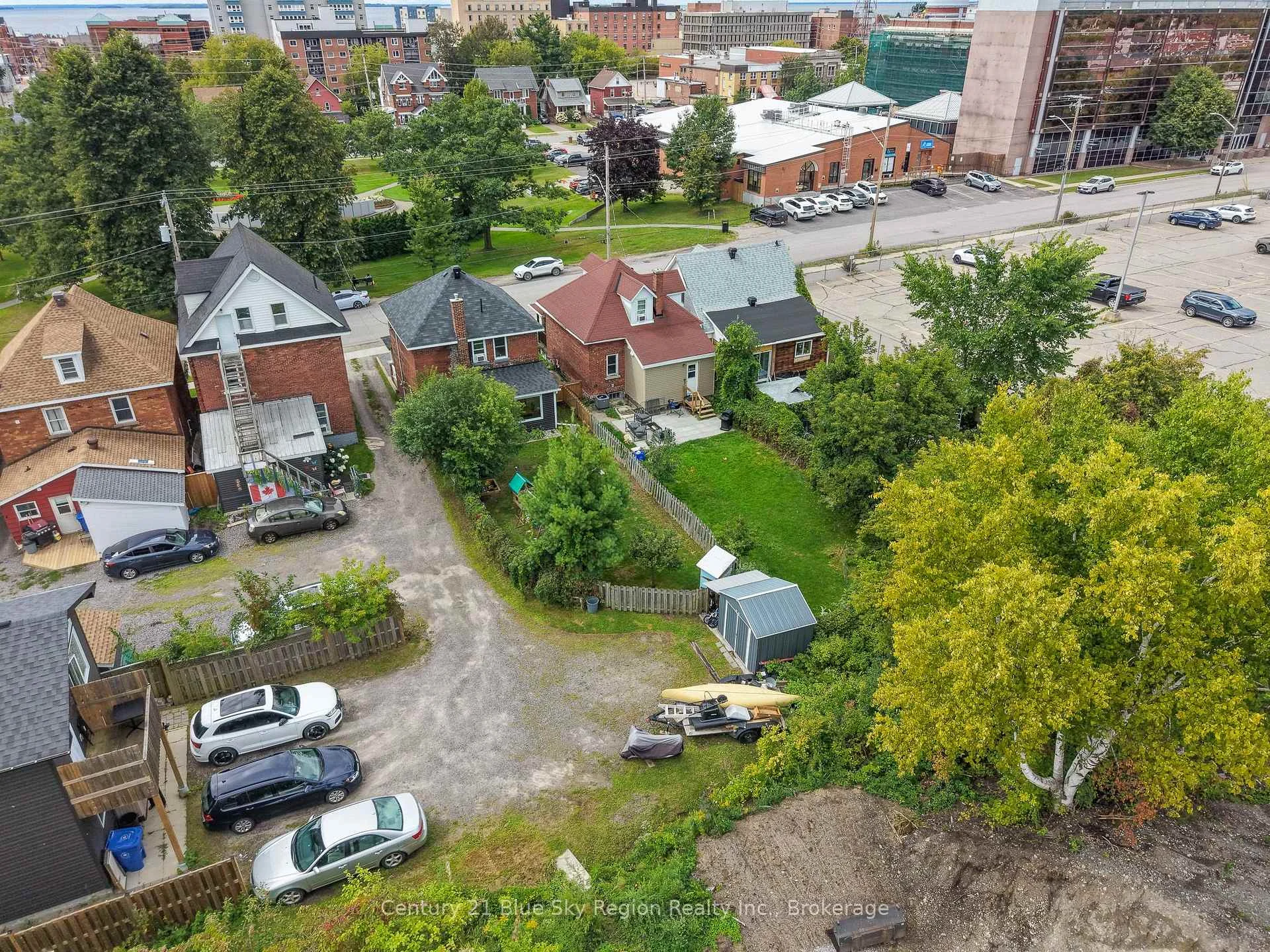 Photo 62 of 120 Second Avenue W, North Bay, Central — HOMEH