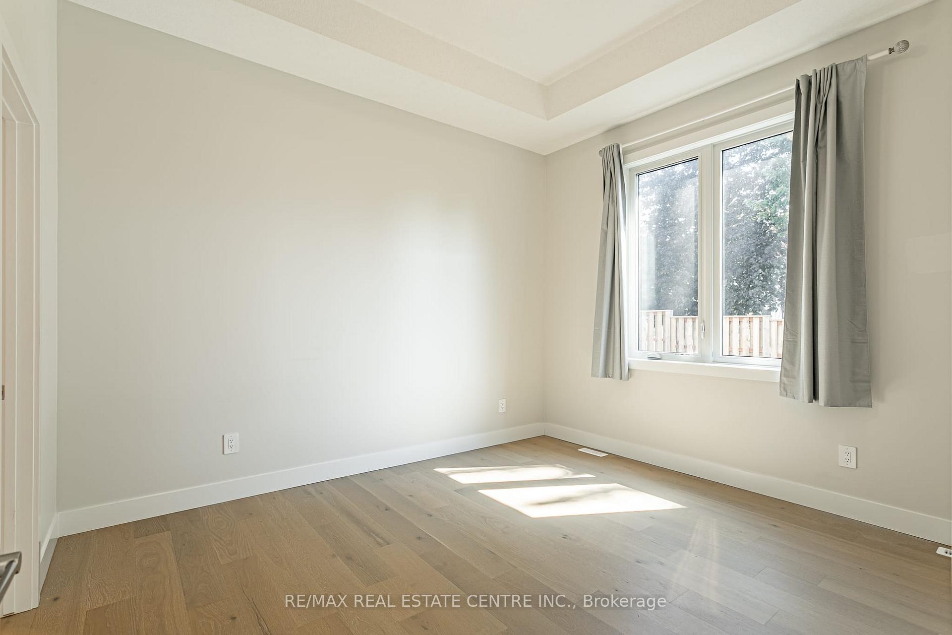 Photo 18 of Unit 18, 7966 Fallon Drive, Lucan Biddulph, Granton — HOMEH