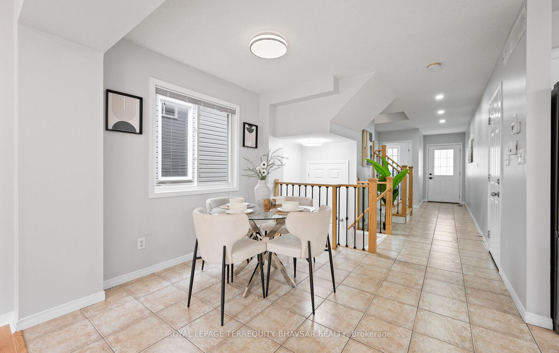 Photo 12 of 111 Parkvale Drive, Kitchener, Huron Park — HOMEH
