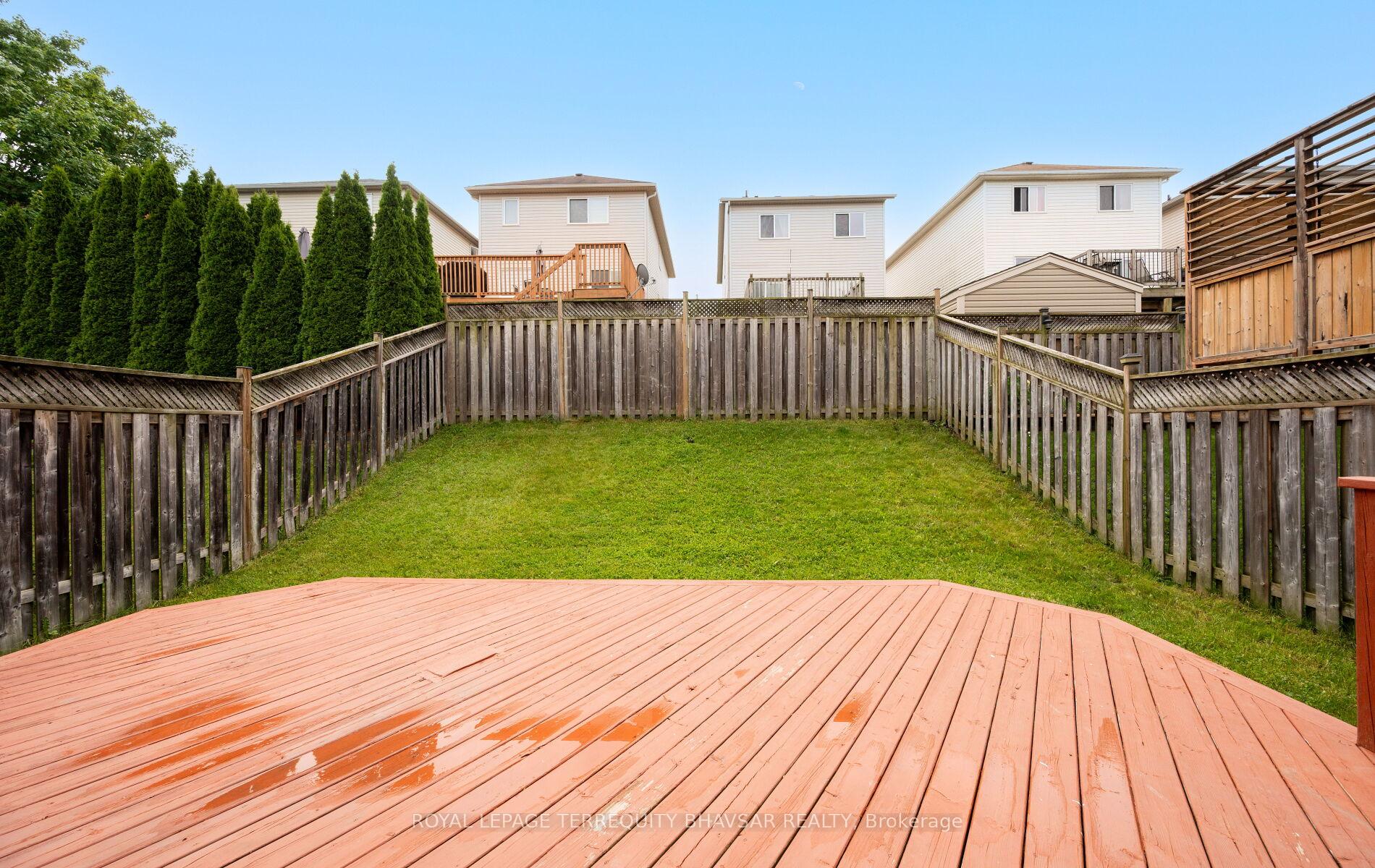Photo 45 of 111 Parkvale Drive, Kitchener, Huron Park — HOMEH