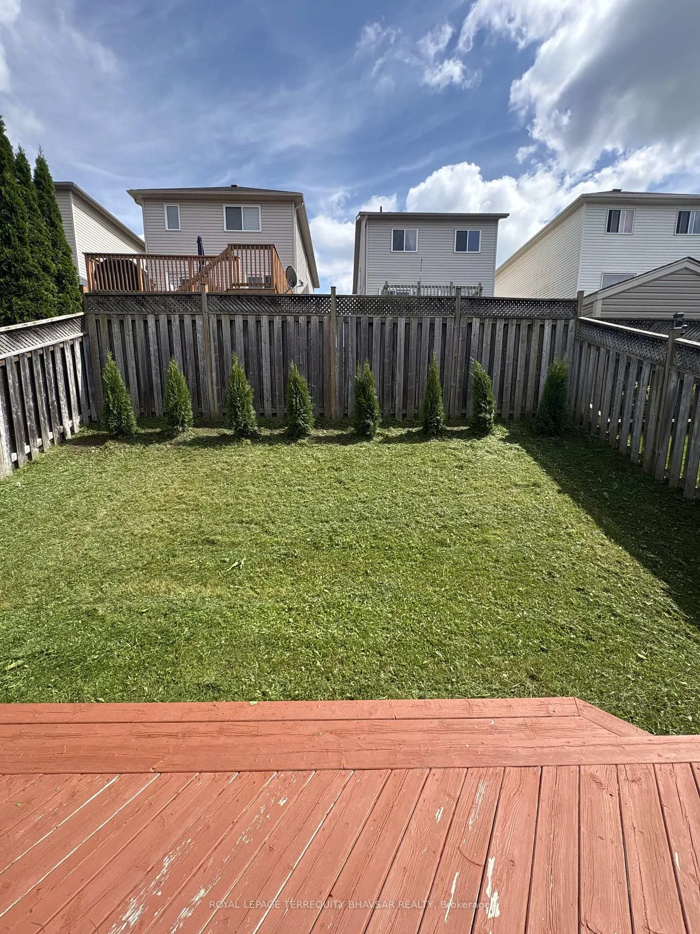 Photo 51 of 111 Parkvale Drive, Kitchener, Huron Park — HOMEH