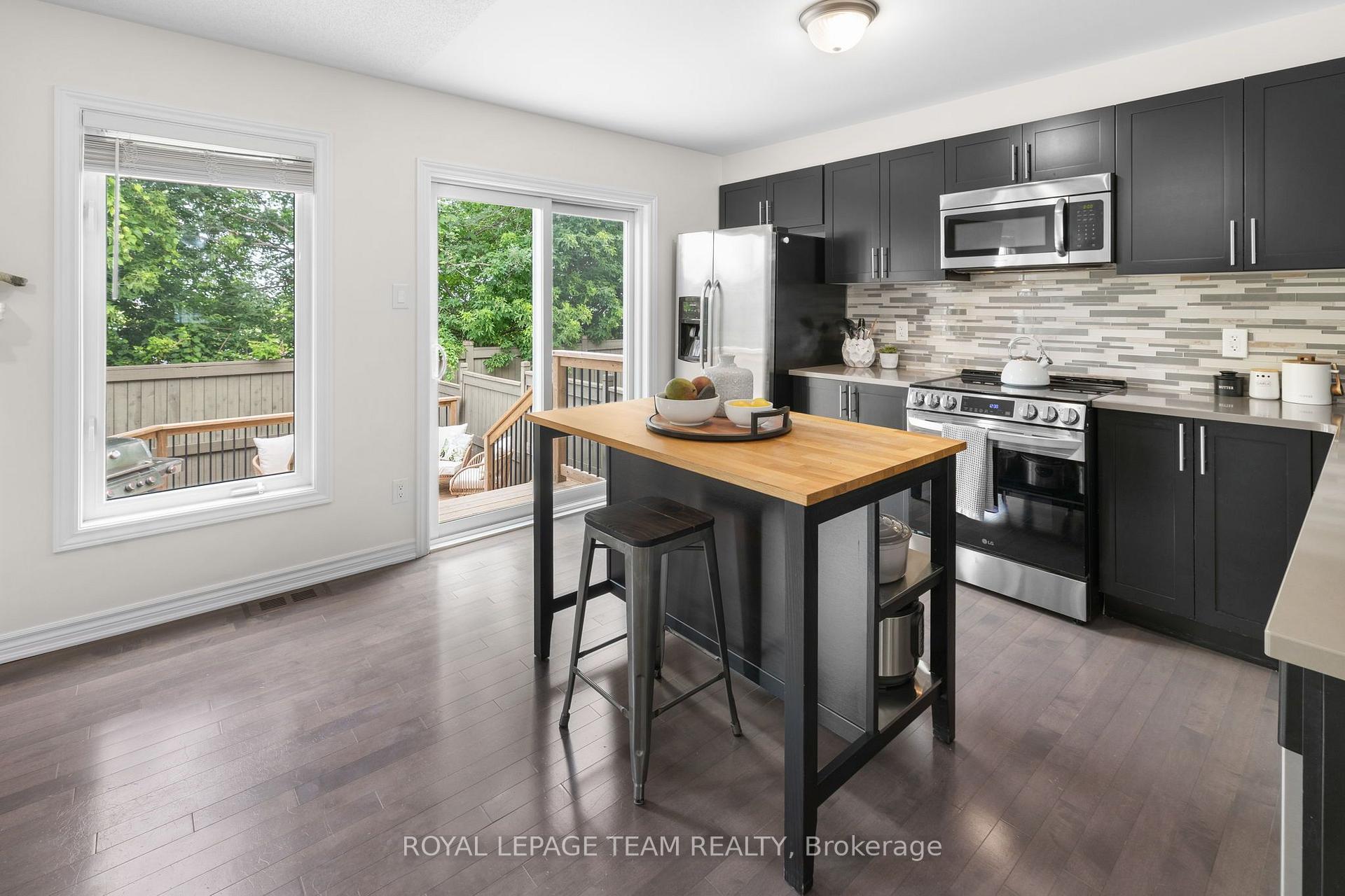 Photo 11 of 777 Maloja Way, Ottawa, Stittsville (North) — HOMEH