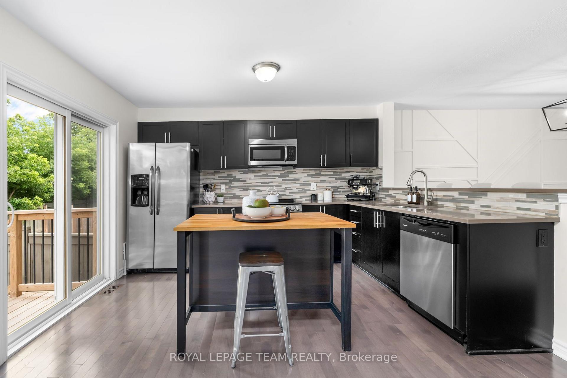 Photo 12 of 777 Maloja Way, Ottawa, Stittsville (North) — HOMEH