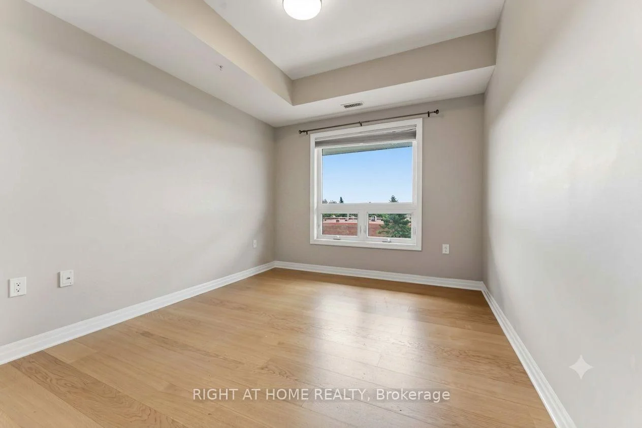 Photo 21 of Unit 405, 200 Winterfell Private, Ottawa, Hunt Club Park — HOMEH