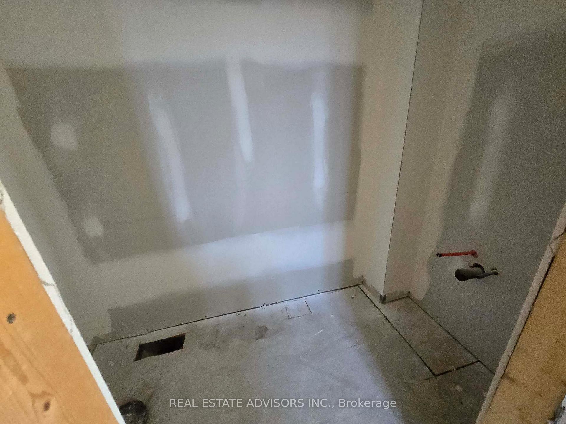 Photo 24 of 68B Laurel Avenue, Scarborough, Kennedy Park — HOMEH