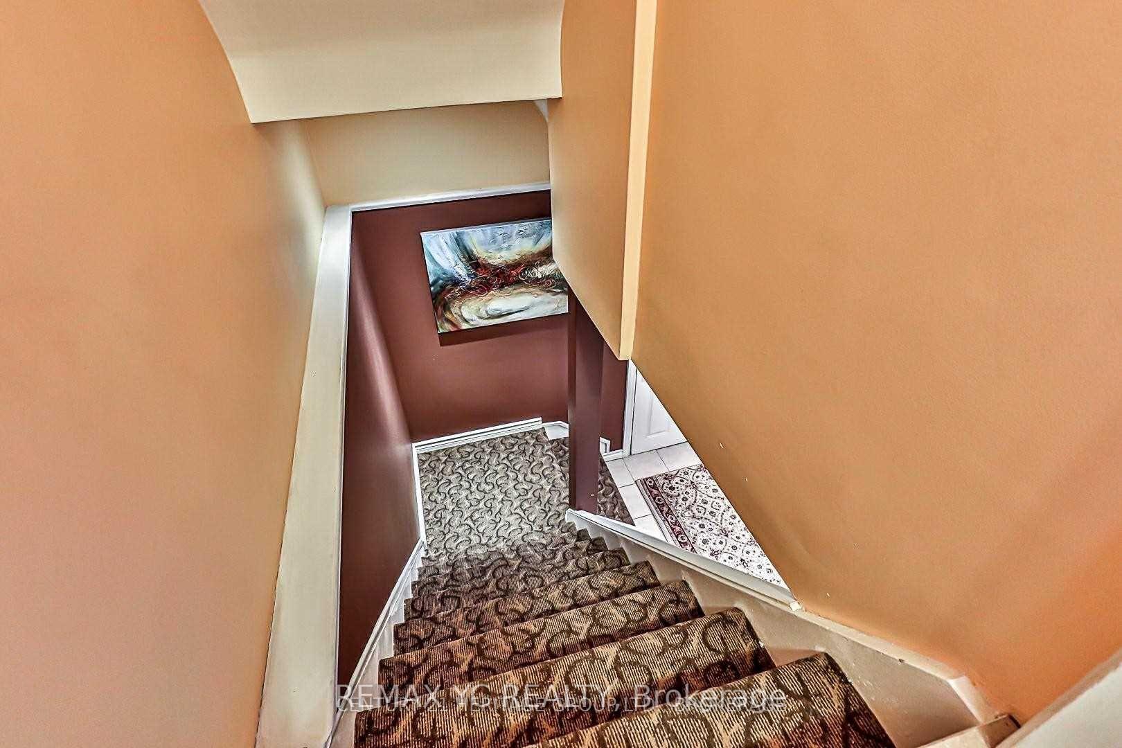 Photo 1 of Unit Bsmt, 12 Monarchwood Crescent, North York, Parkwoods-Donalda — HOMEH