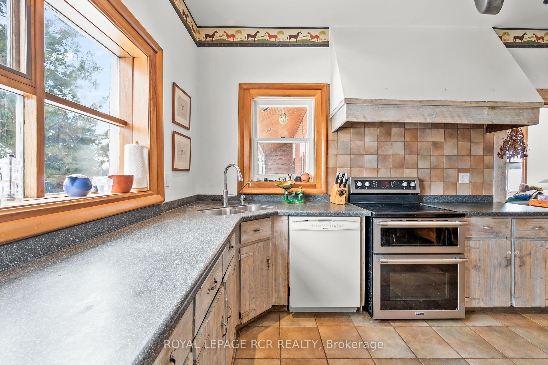 Photo 18 of 5600 Fourth Line, Guelph/Eramosa, Rural Guelph/Eramosa East — HOMEH