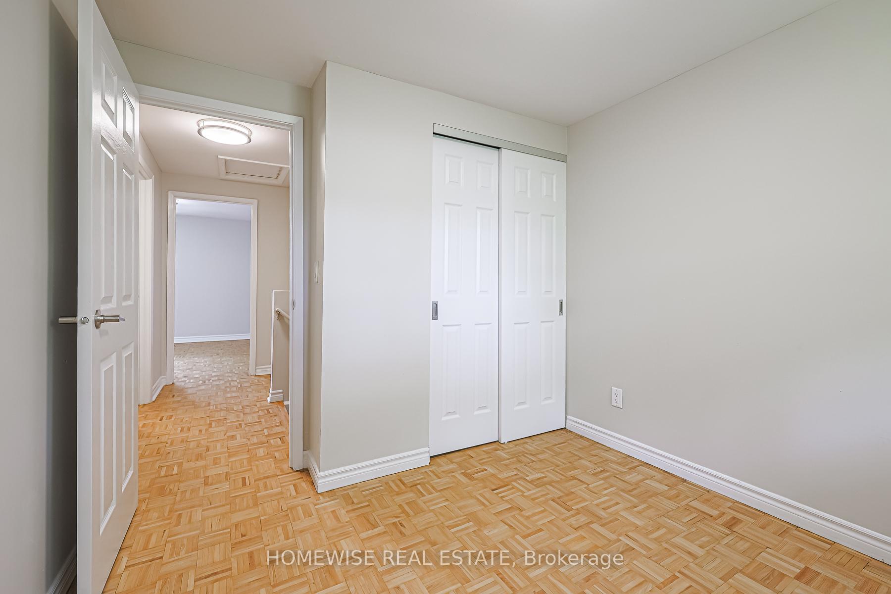 Photo 7 of Unit 25, 560 Waverly Street N, Oshawa, McLaughlin — HOMEH