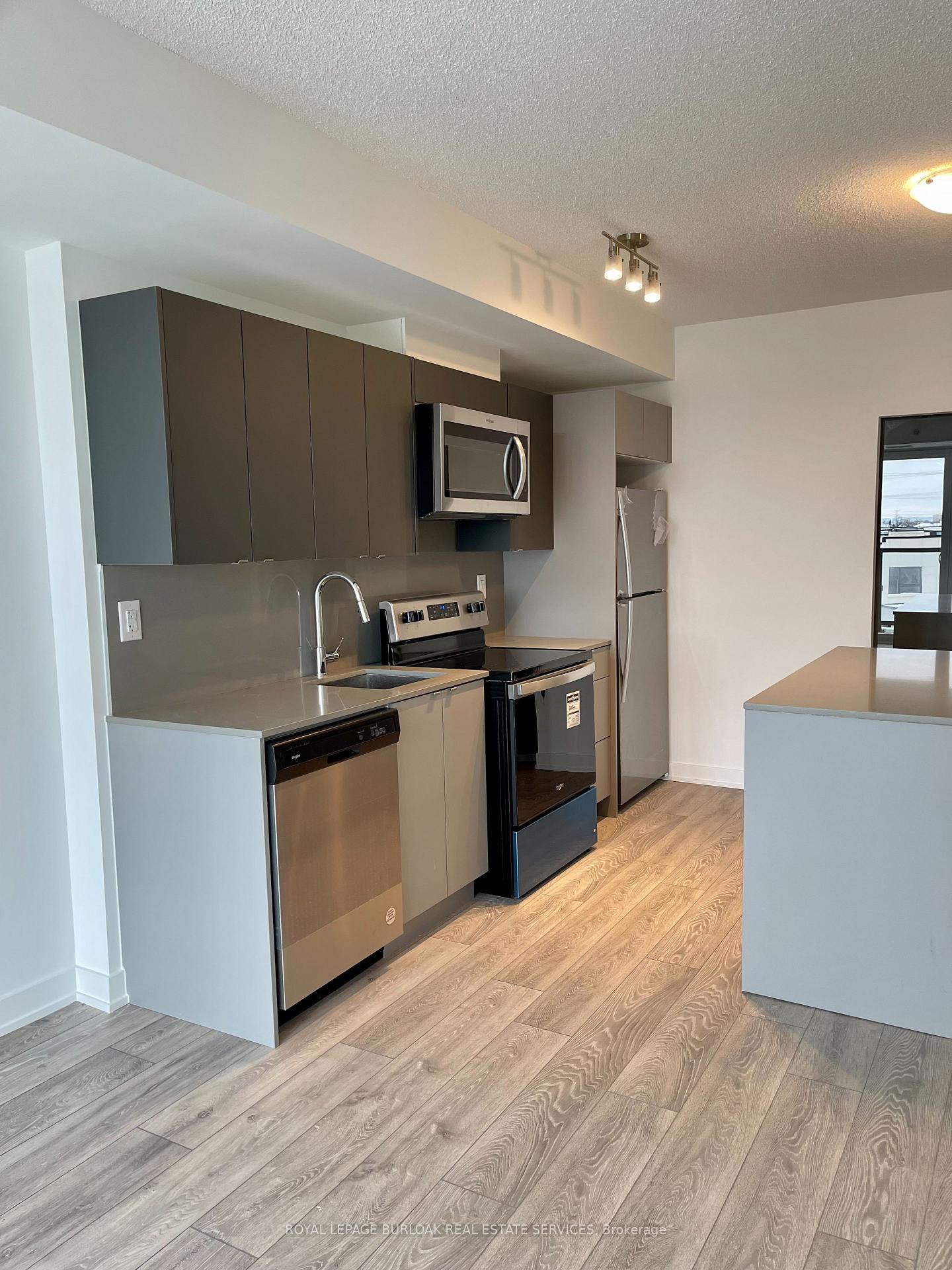 Photo 11 of Unit A403, 3210 Dakota Common, Burlington, Alton — HOMEH