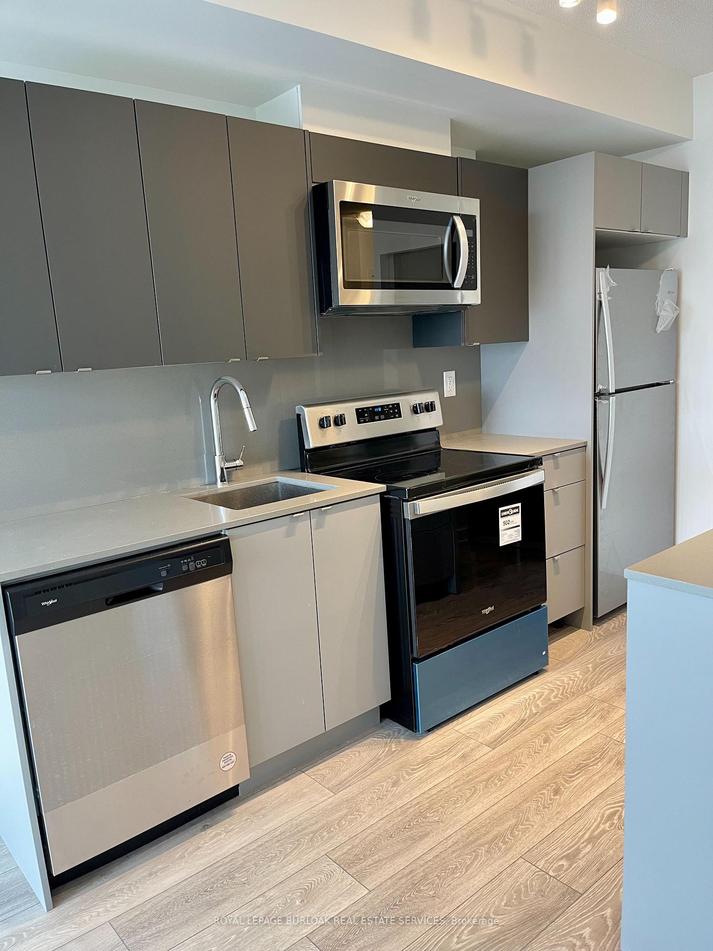 Photo 13 of Unit A403, 3210 Dakota Common, Burlington, Alton — HOMEH