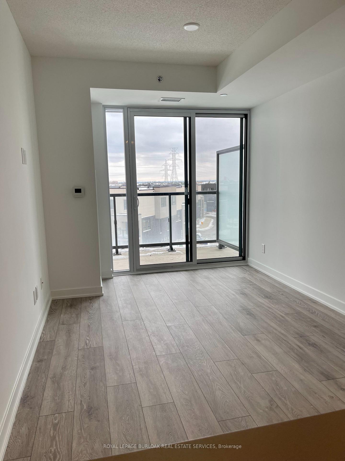Photo 14 of Unit A403, 3210 Dakota Common, Burlington, Alton — HOMEH