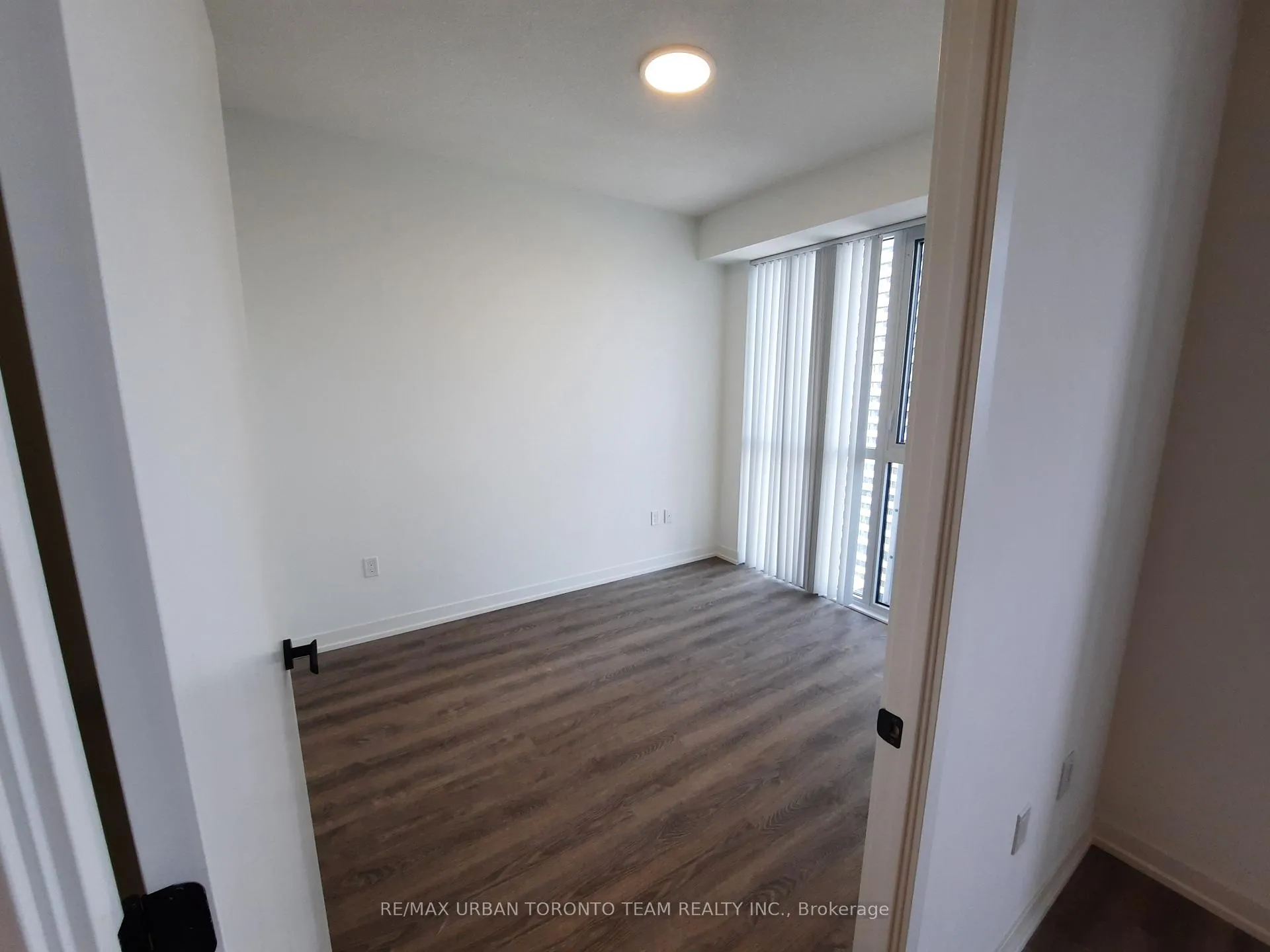 Photo 12 of Unit 1815, 8 Interchange Way, Vaughan, Vaughan Corporate Centre — HOMEH