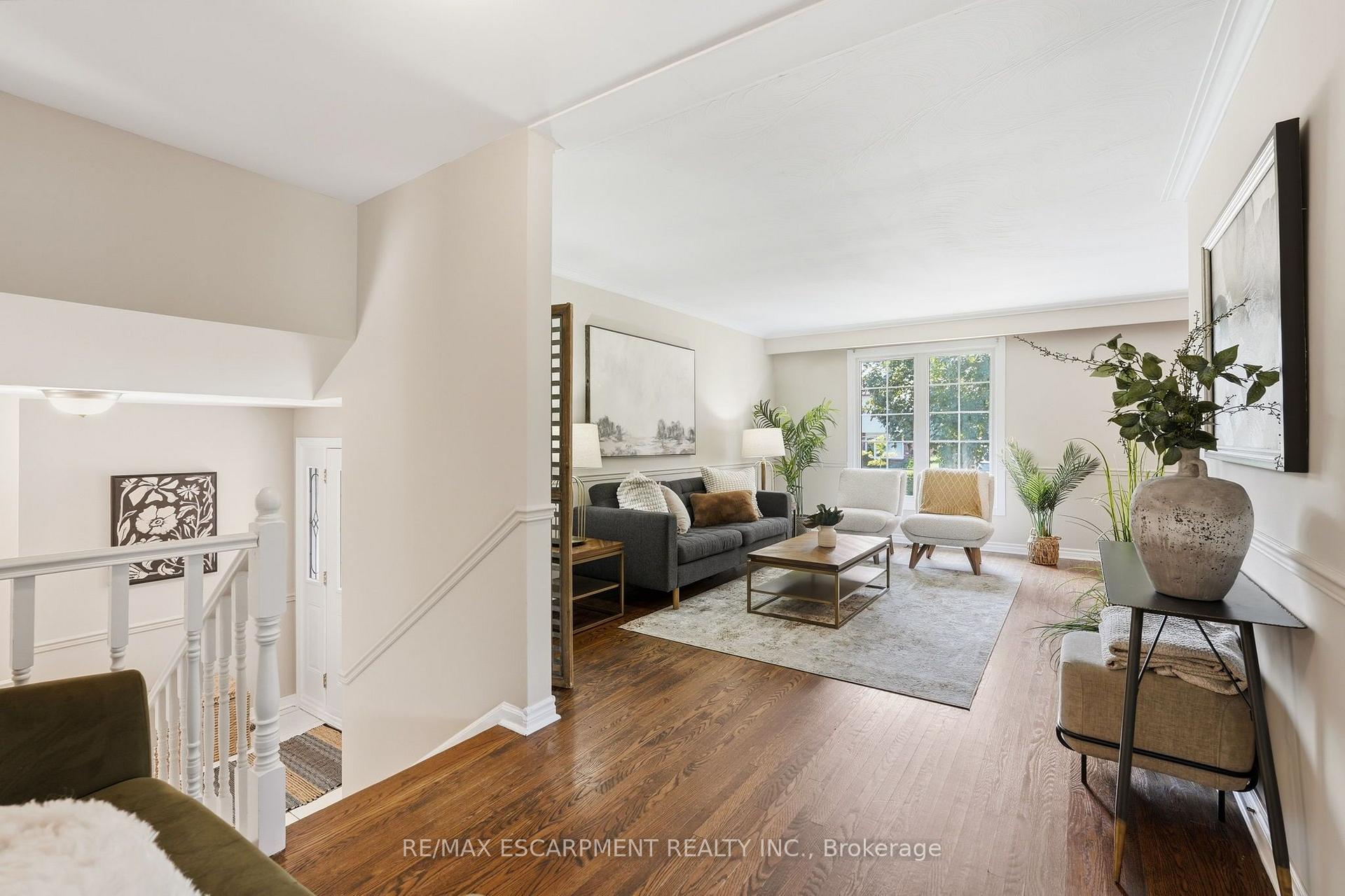 Photo 5 of 635 Ramsgate Road, Burlington, Roseland — HOMEH