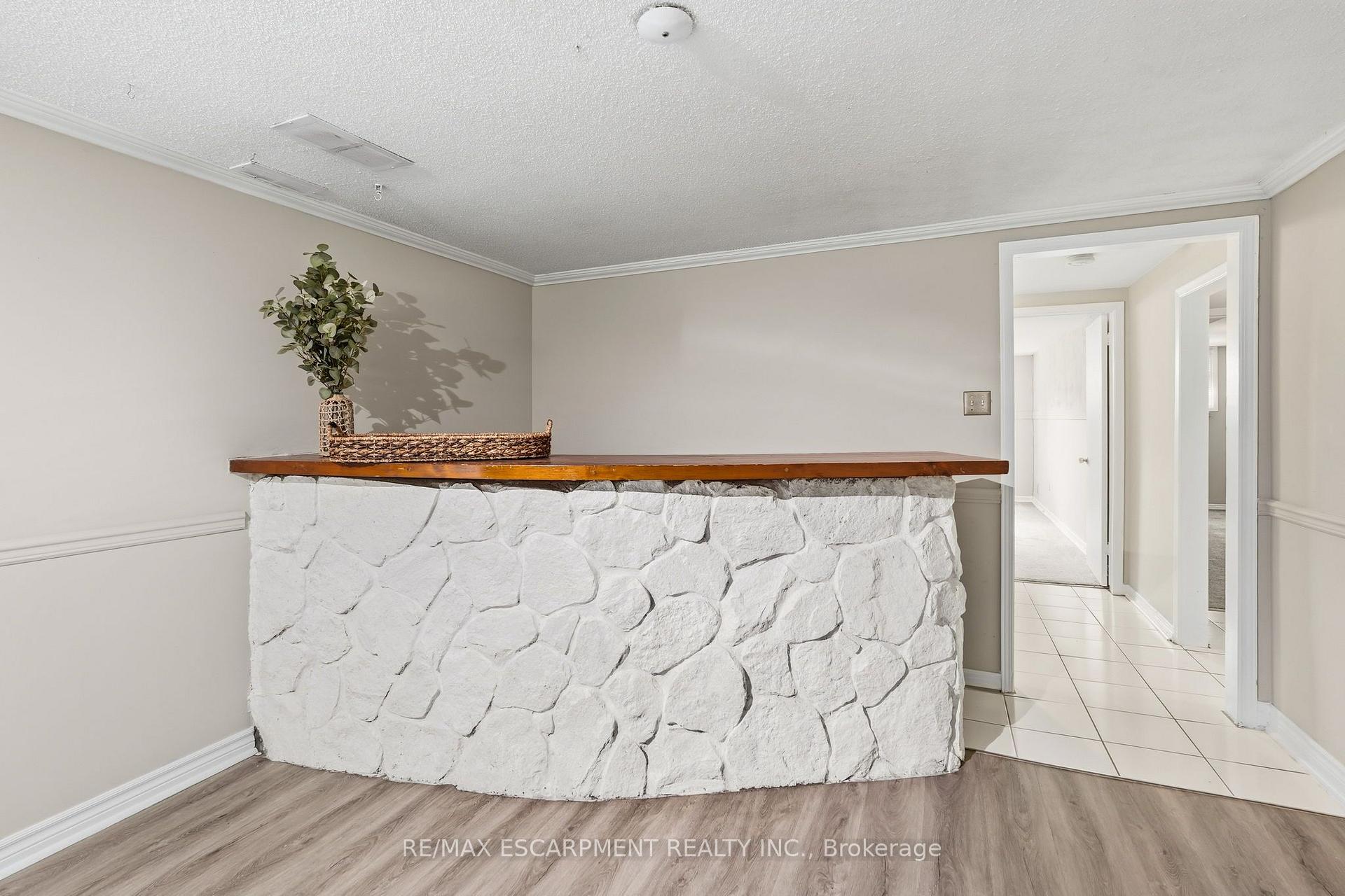 Photo 33 of 635 Ramsgate Road, Burlington, Roseland — HOMEH