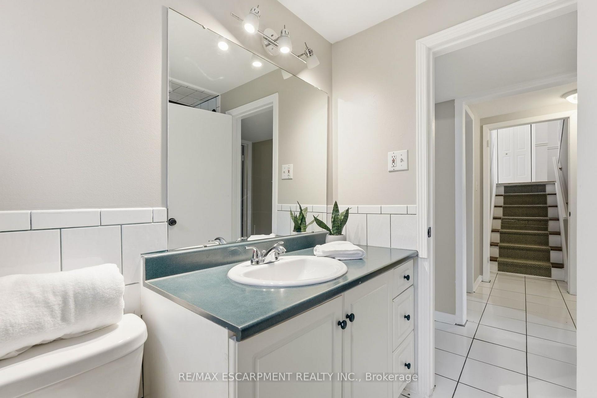 Photo 35 of 635 Ramsgate Road, Burlington, Roseland — HOMEH