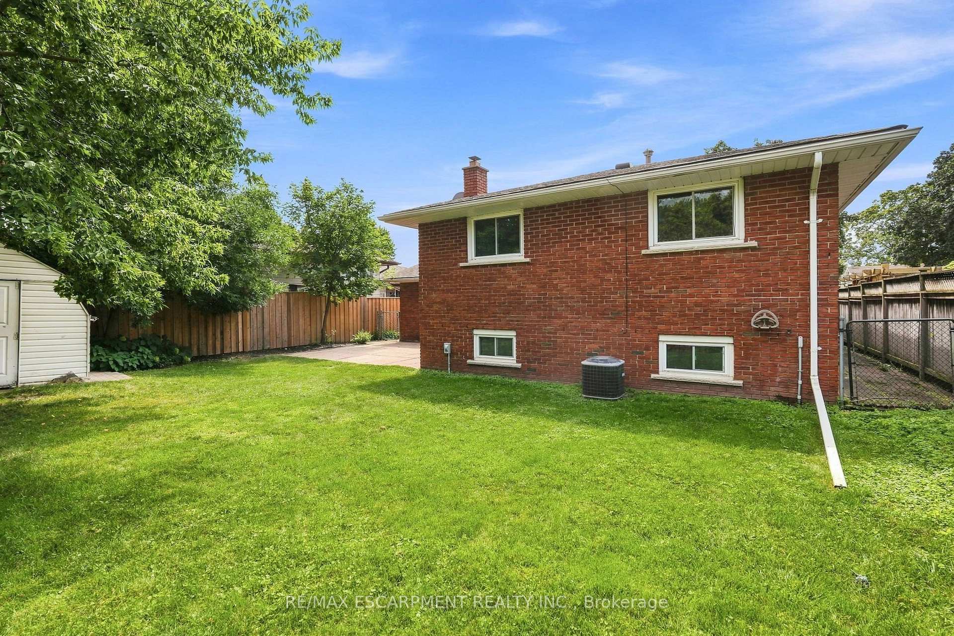 Photo 40 of 635 Ramsgate Road, Burlington, Roseland — HOMEH
