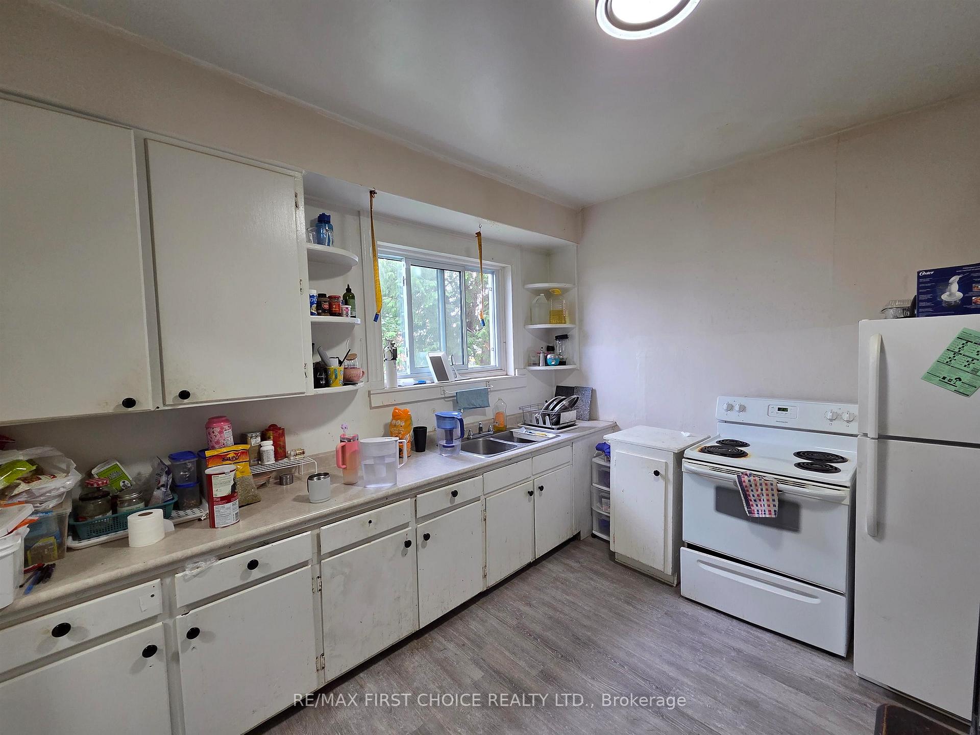 Photo 5 of 115 Cameron Street, Thunder Bay, East End — HOMEH