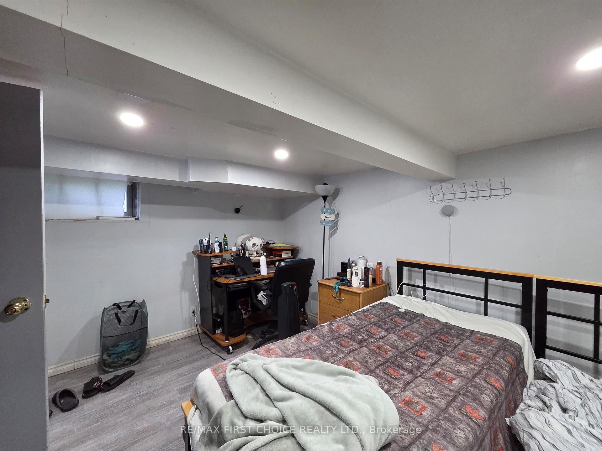 Photo 12 of 115 Cameron Street, Thunder Bay, East End — HOMEH