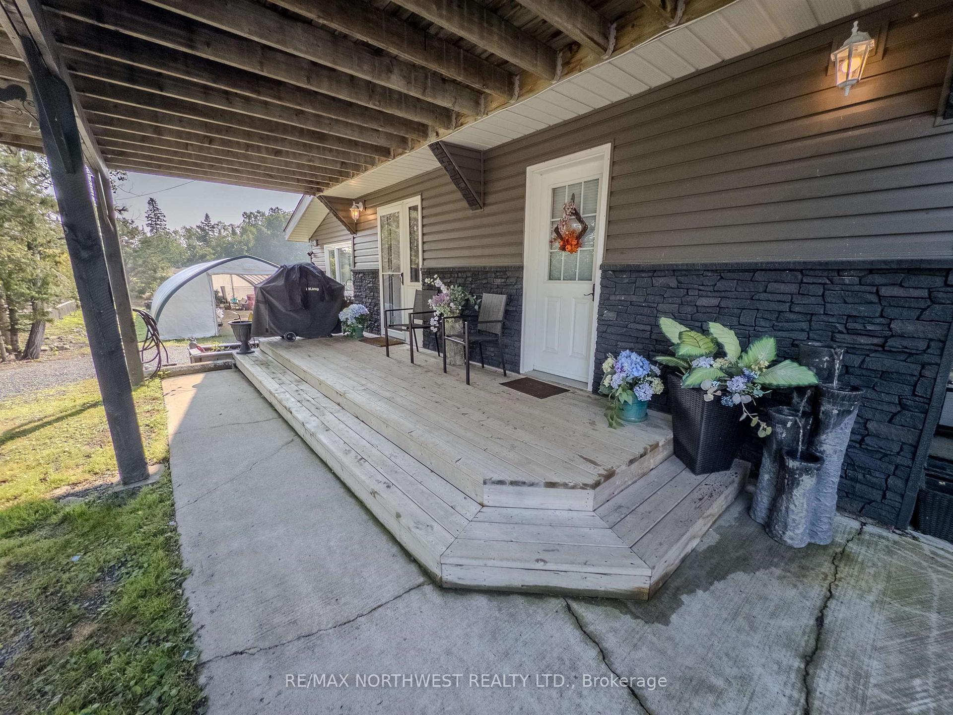 Photo 5 of 1829 Highway 17 West, Kenora, Keewatin — HOMEH