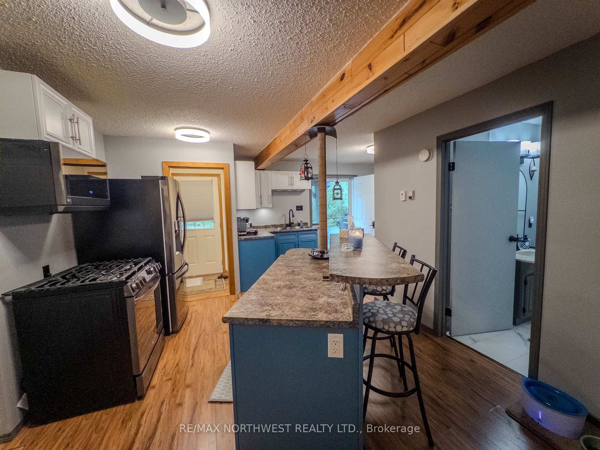 Photo 9 of 1829 Highway 17 West, Kenora, Keewatin — HOMEH