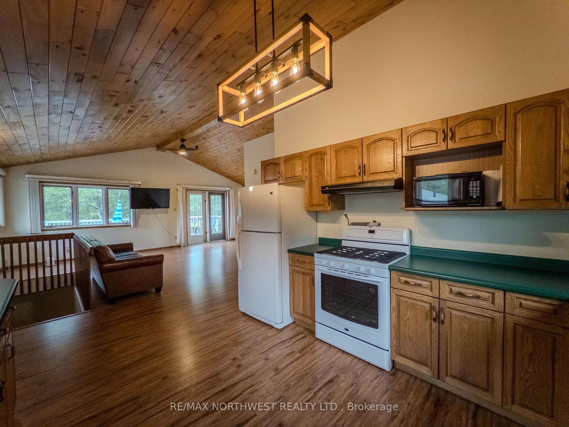 Photo 25 of 1829 Highway 17 West, Kenora, Keewatin — HOMEH