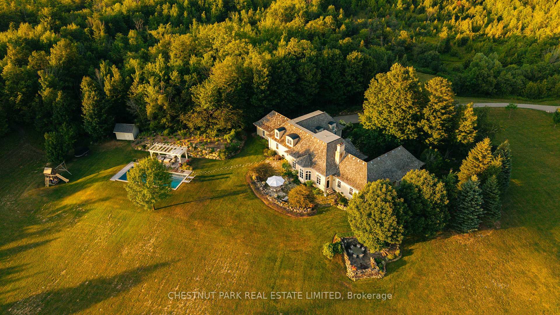 Photo 1 of 5241 Tenth Line, Erin, Rural Erin — HOMEH