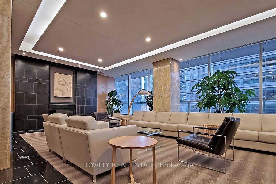 Photo 3 of Unit 4907, 65 Bremner Boulevard, Toronto, Waterfront Communities — HOMEH