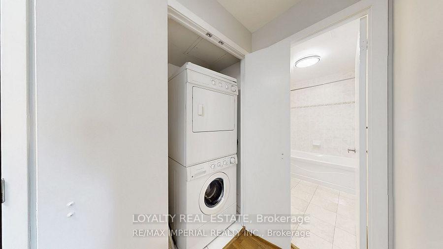 Photo 5 of Unit 4907, 65 Bremner Boulevard, Toronto, Waterfront Communities — HOMEH