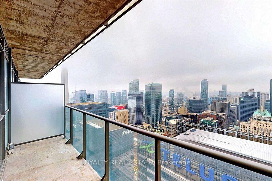 Photo 17 of Unit 4907, 65 Bremner Boulevard, Toronto, Waterfront Communities — HOMEH