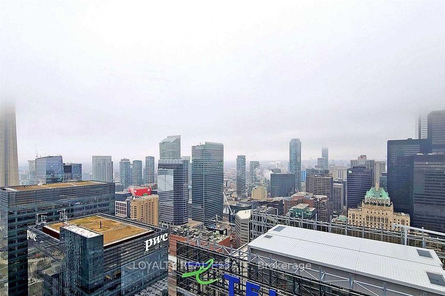 Photo 18 of Unit 4907, 65 Bremner Boulevard, Toronto, Waterfront Communities — HOMEH