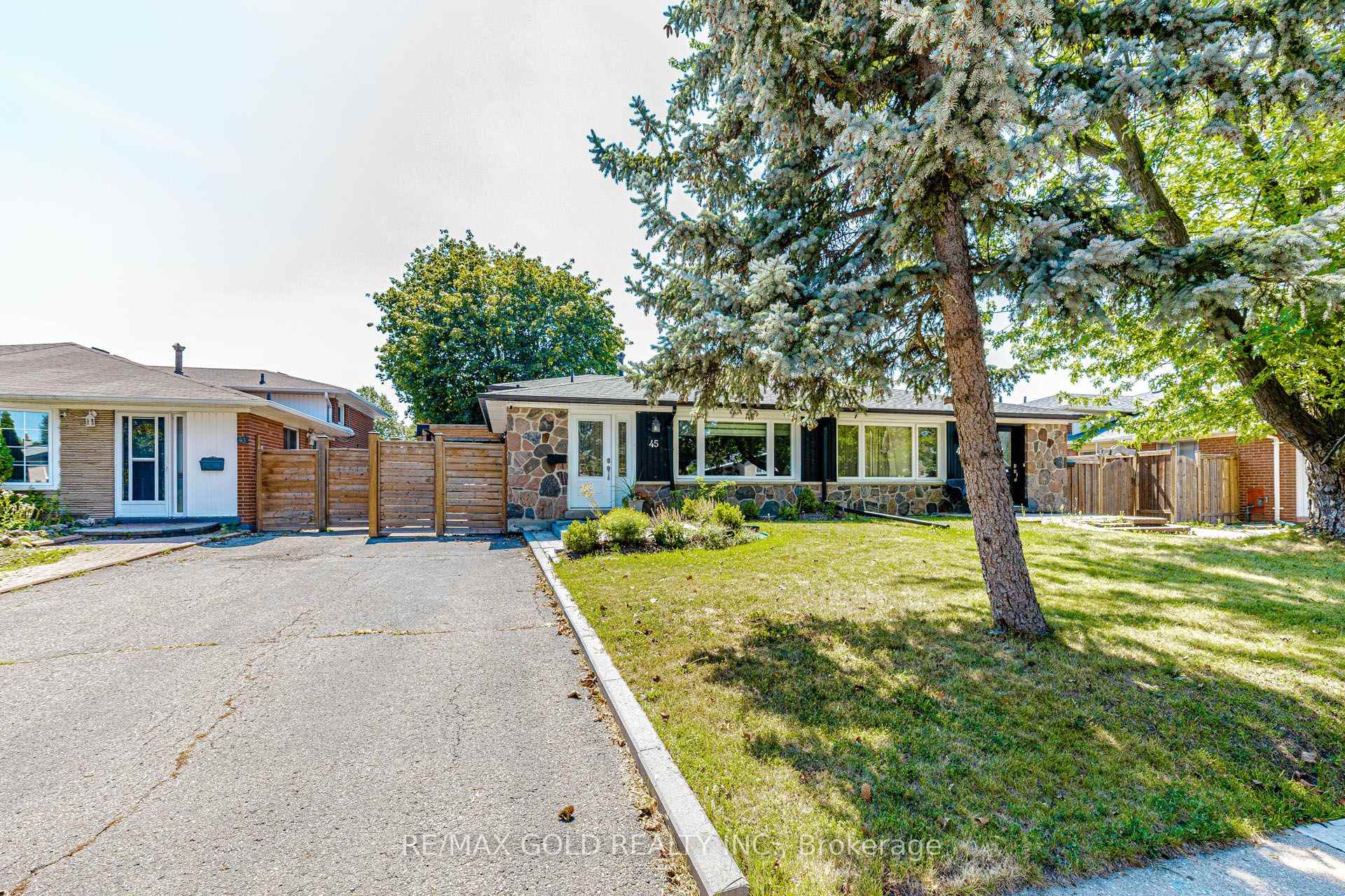 Photo of 45 Grange Drive