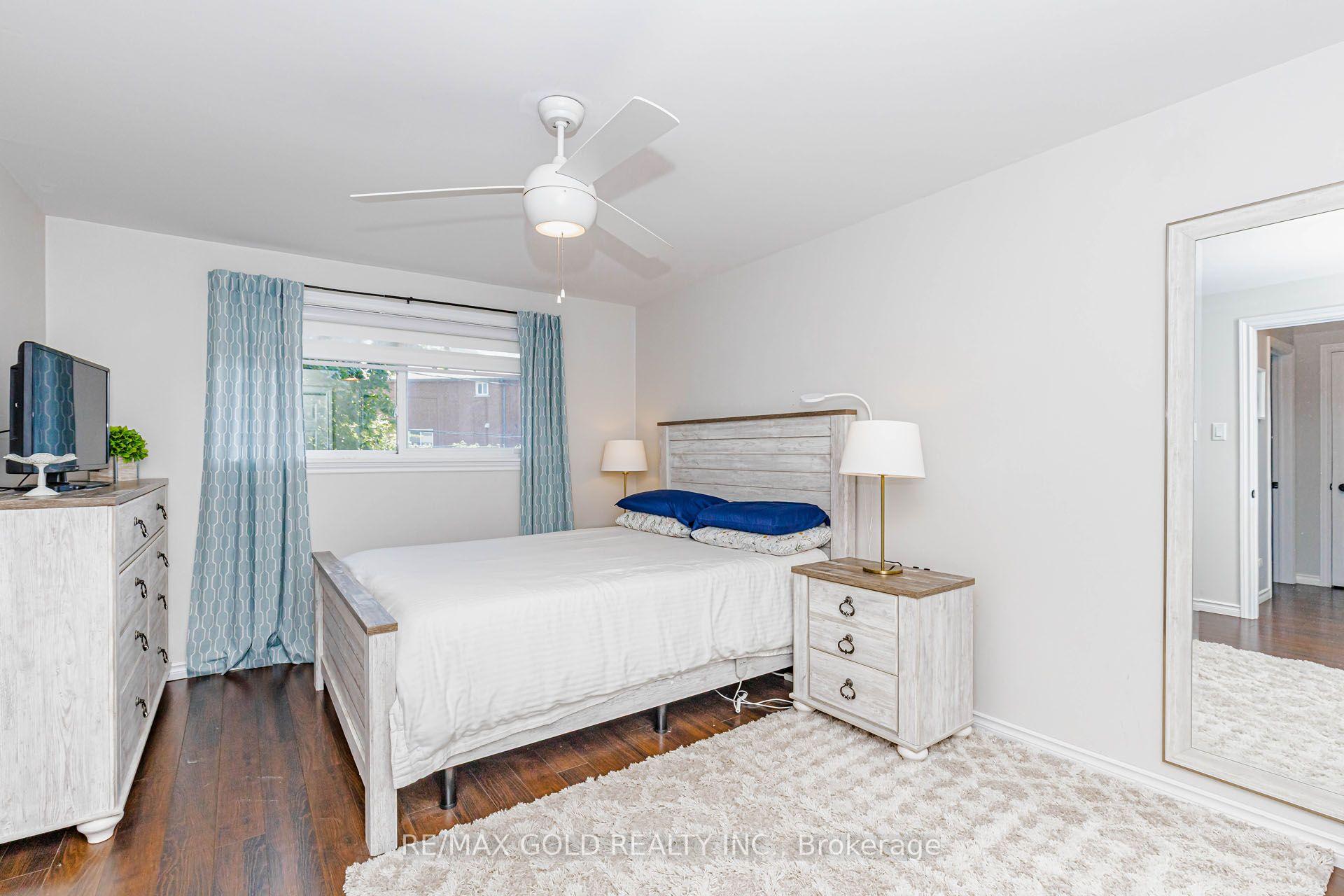 Photo 21 of 45 Grange Drive, Brampton, Northwood Park — HOMEH