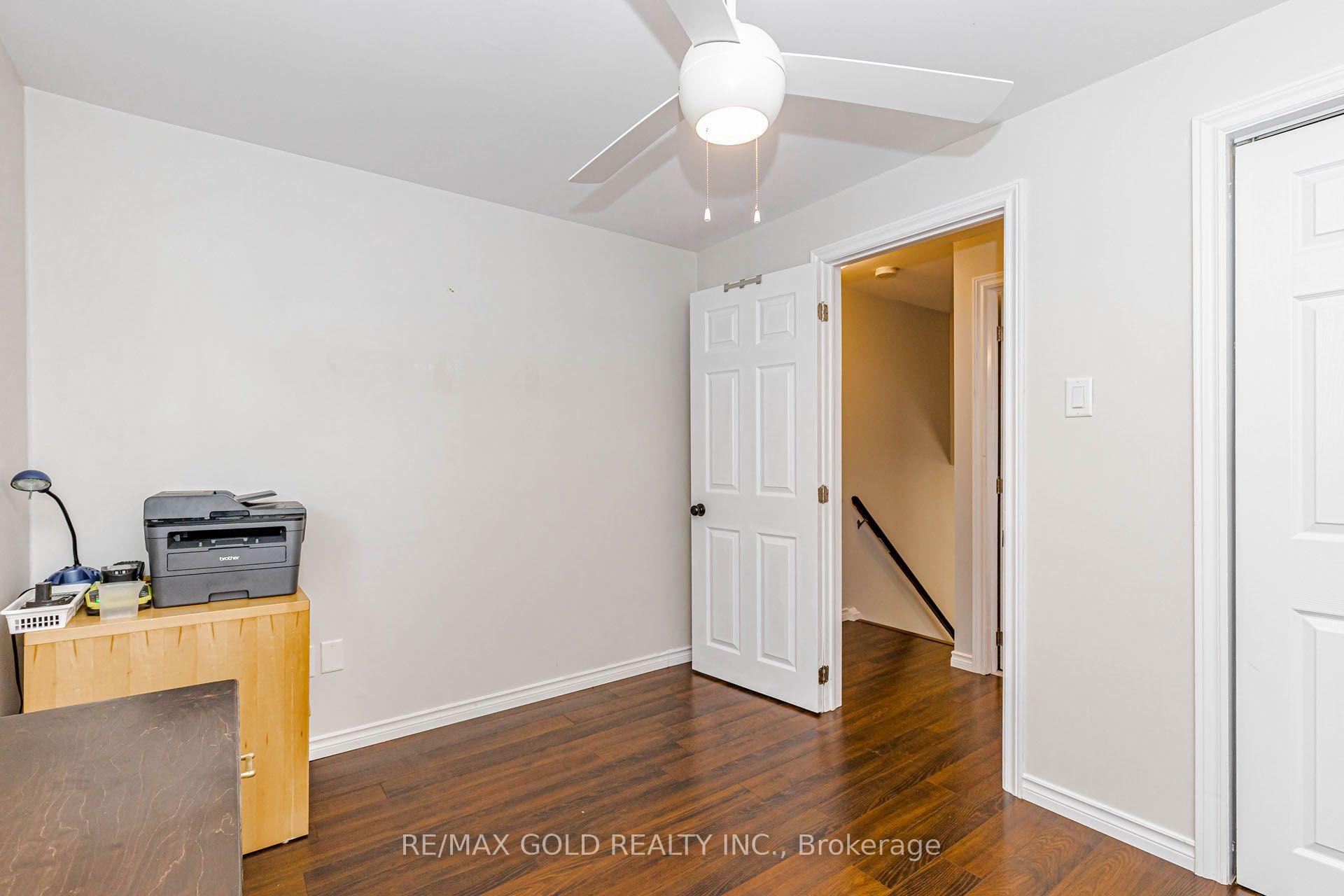 Photo 28 of 45 Grange Drive, Brampton, Northwood Park — HOMEH