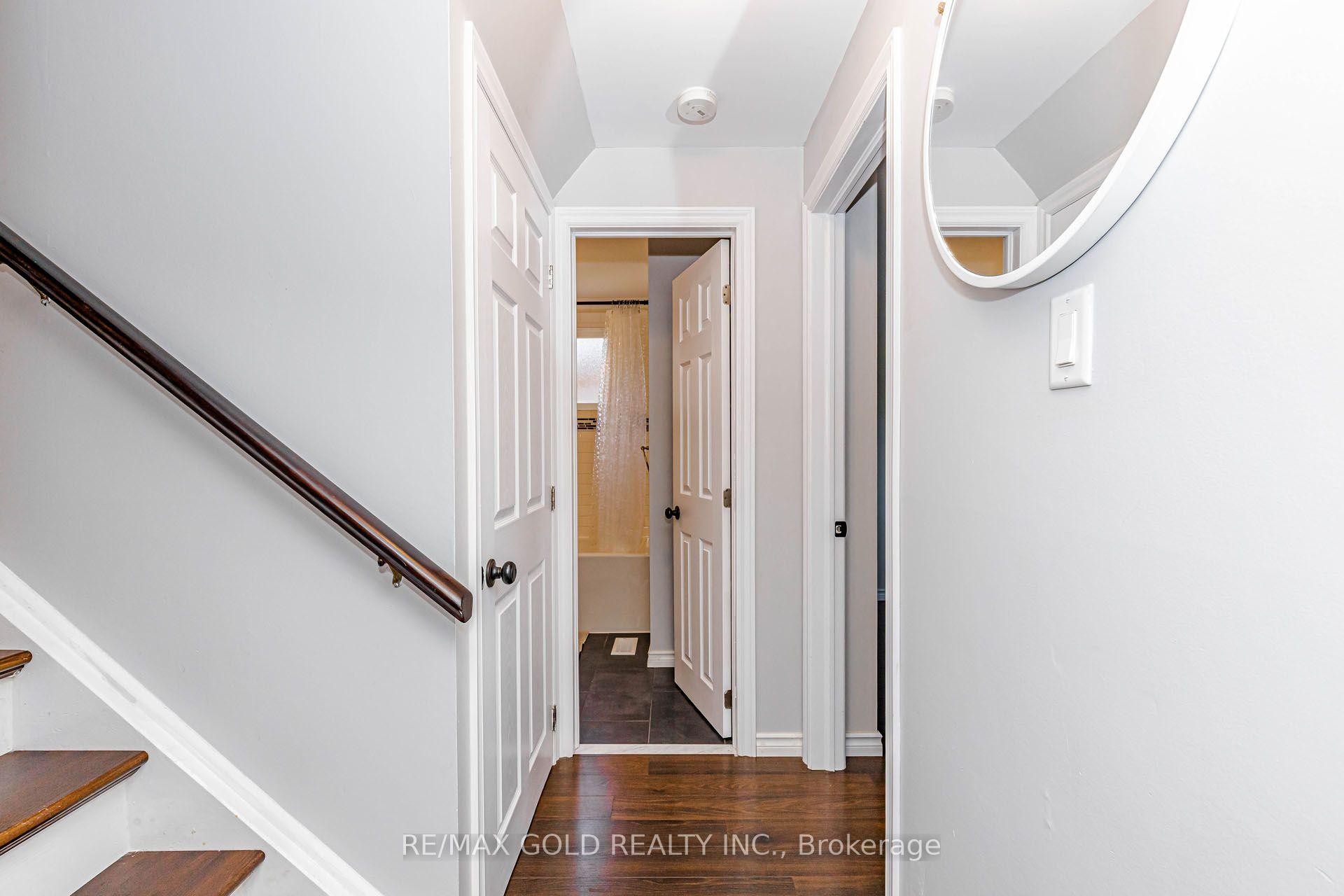 Photo 34 of 45 Grange Drive, Brampton, Northwood Park — HOMEH