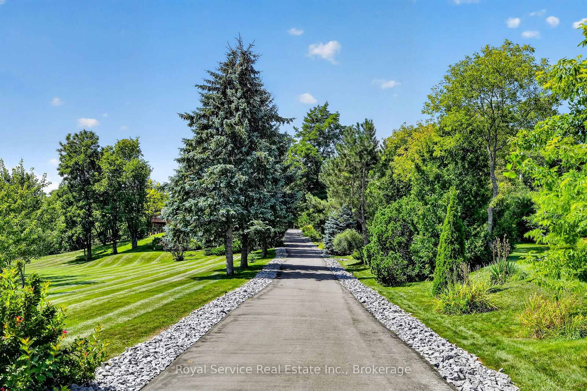 Photo 2 of 4374 Morton Road, Hamilton Township, Rural Hamilton — HOMEH