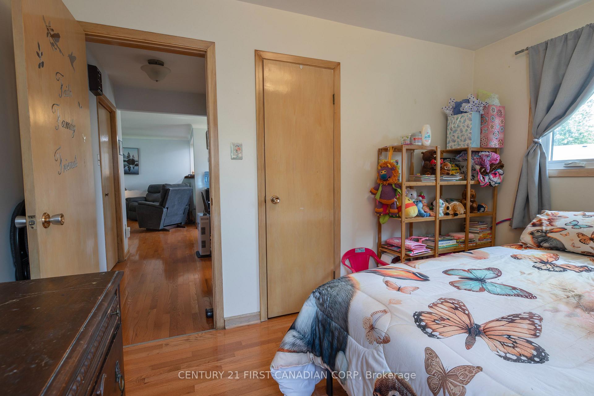 Photo 27 of 11 Sunset Avenue, Warwick, Watford — HOMEH