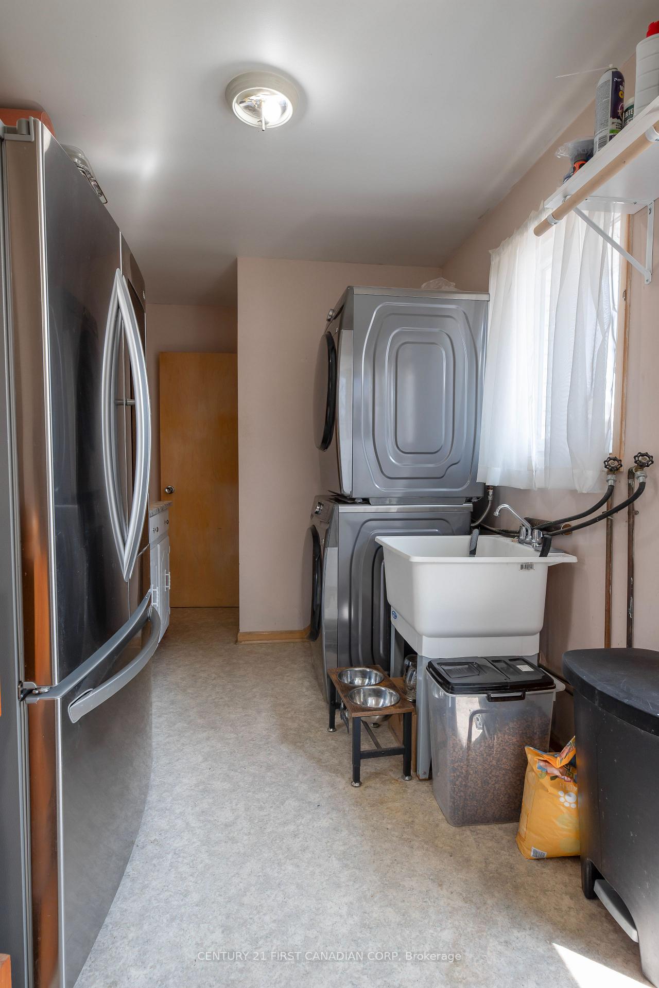 Photo 28 of 11 Sunset Avenue, Warwick, Watford — HOMEH
