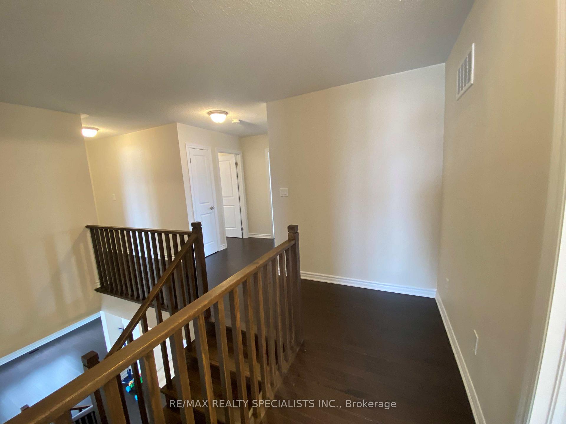 Photo 37 of 17 Oriole Crescent, Port Colborne, Main Street — HOMEH